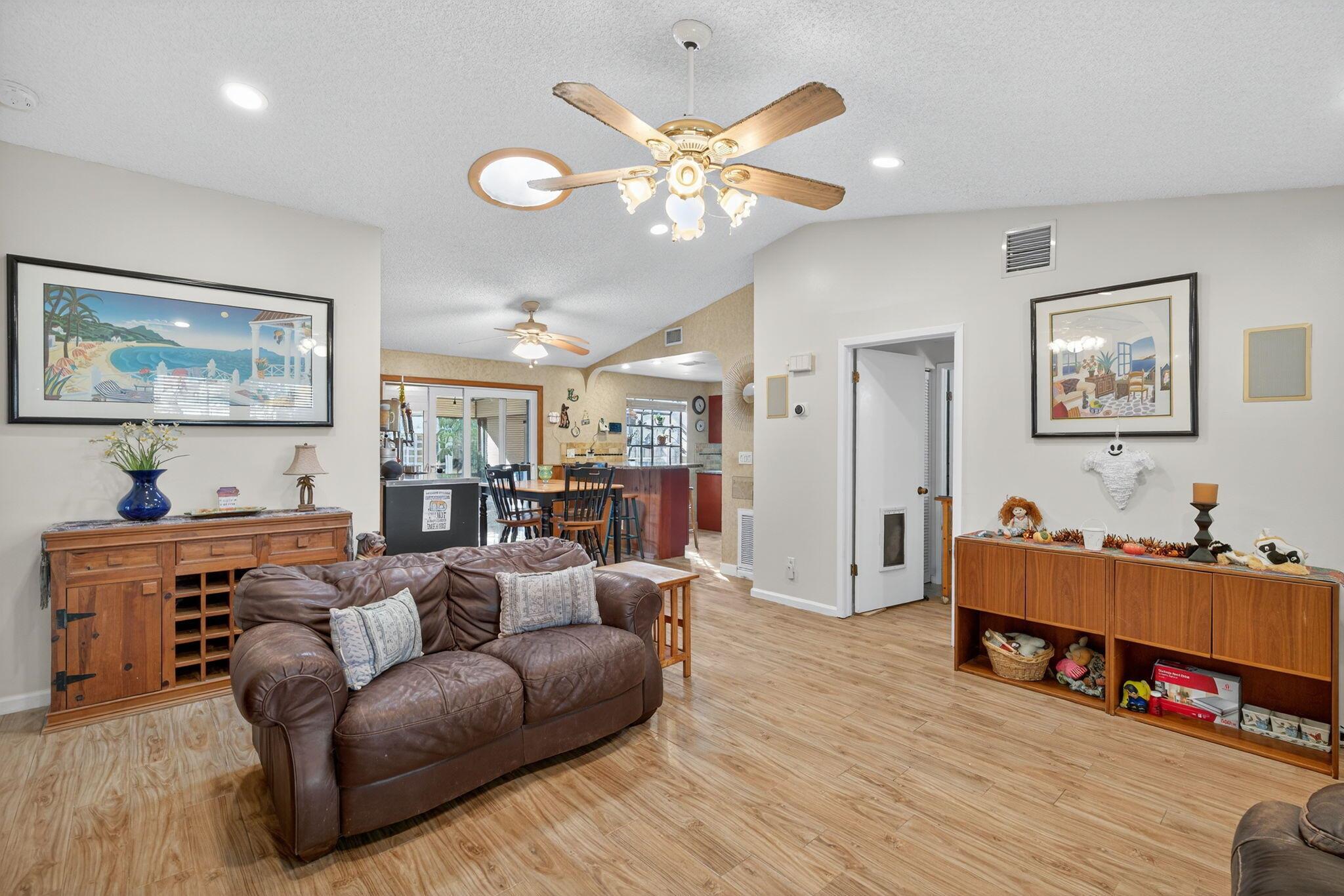 JUPITER RIVER ESTATES ADD - Residential