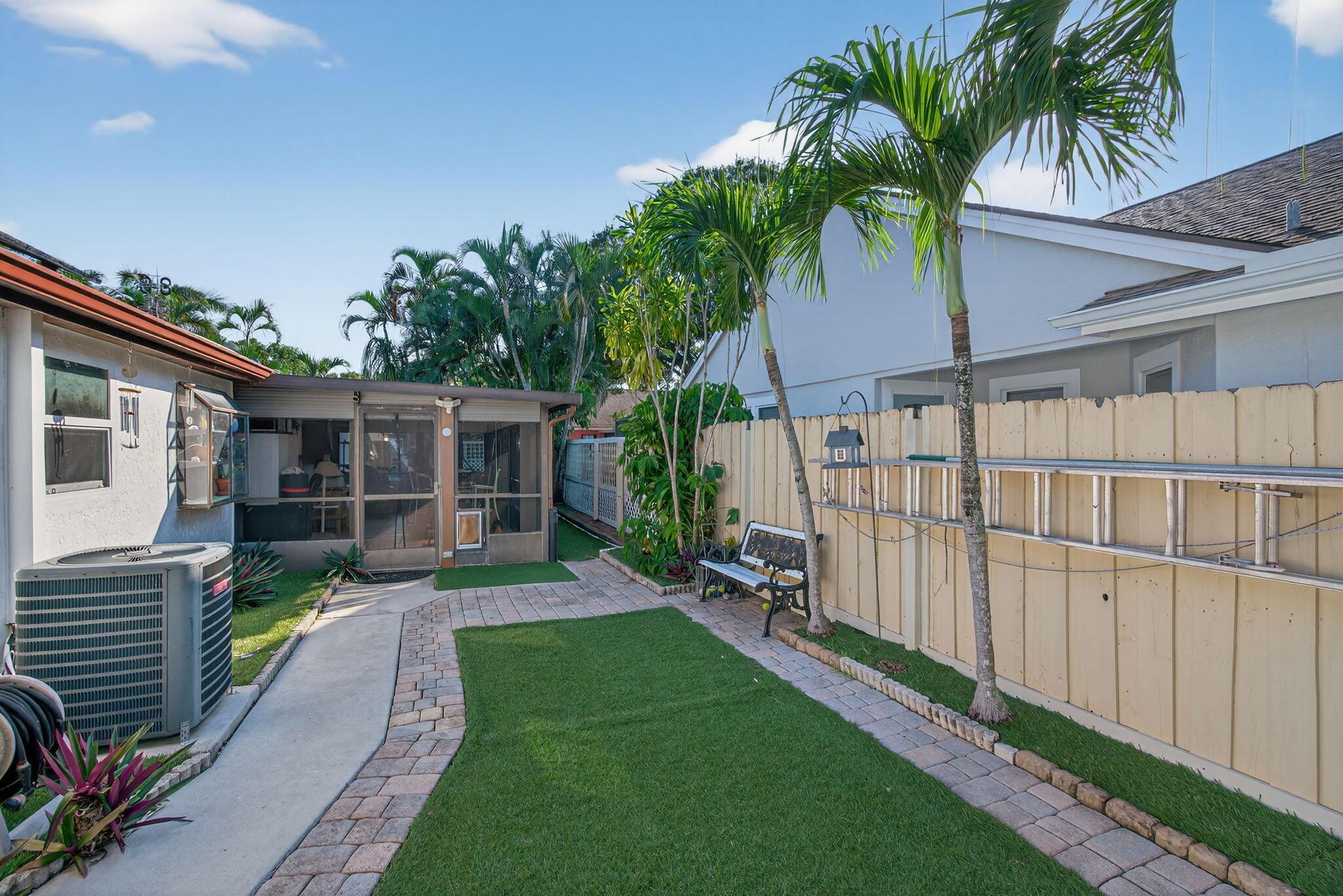 JUPITER RIVER ESTATES ADD - Residential