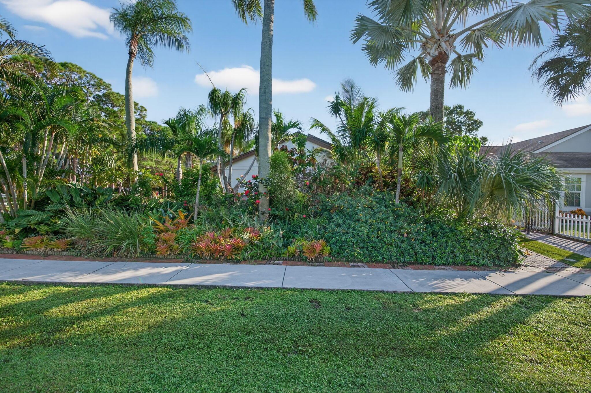 JUPITER RIVER ESTATES ADD - Residential