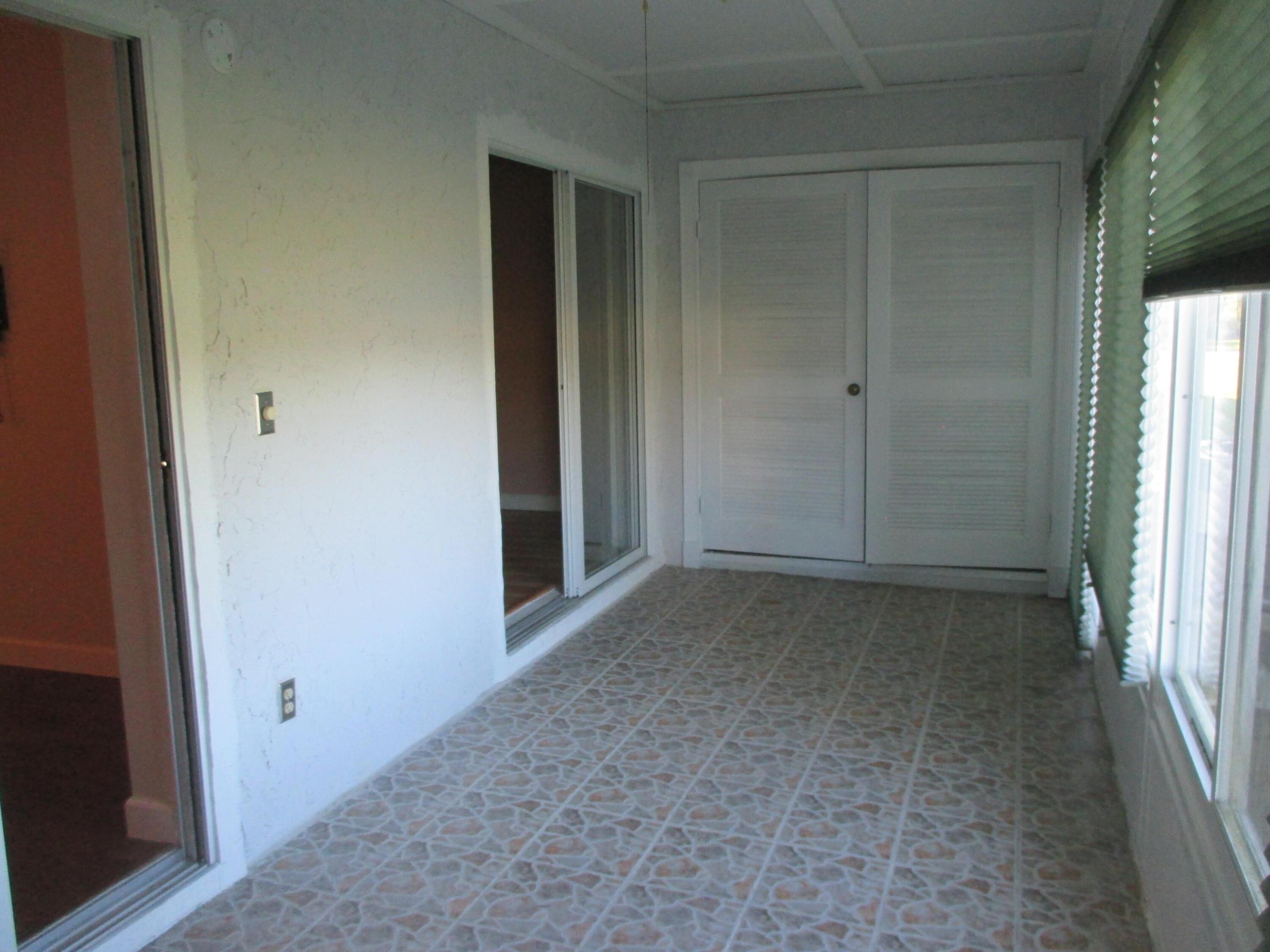 GOLDEN LAKES VILLAGE - Residential