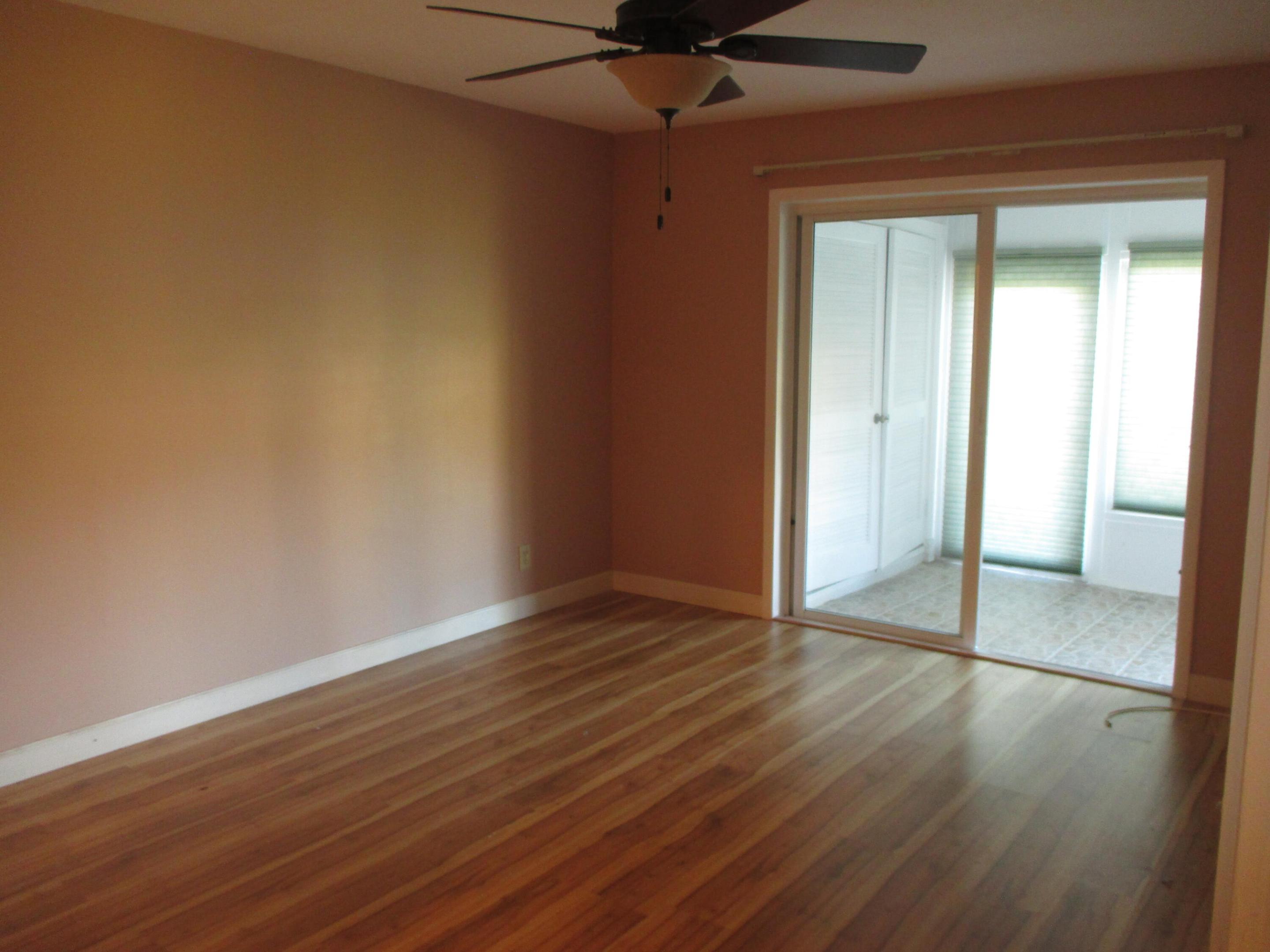 GOLDEN LAKES VILLAGE - Residential