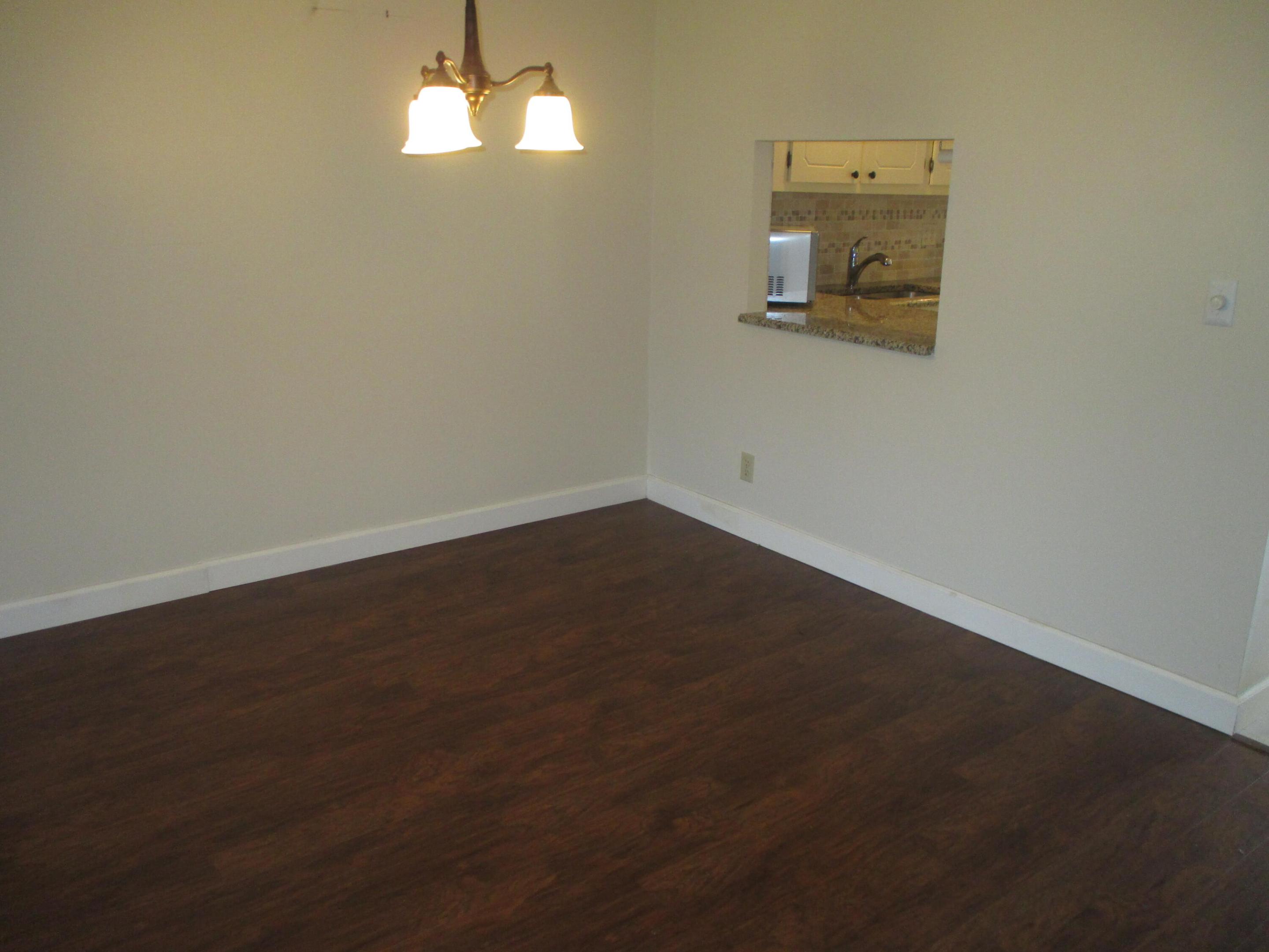 GOLDEN LAKES VILLAGE - Residential