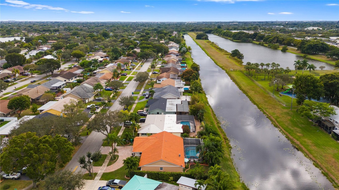 Flamingo Gardens-Tamarind - Residential