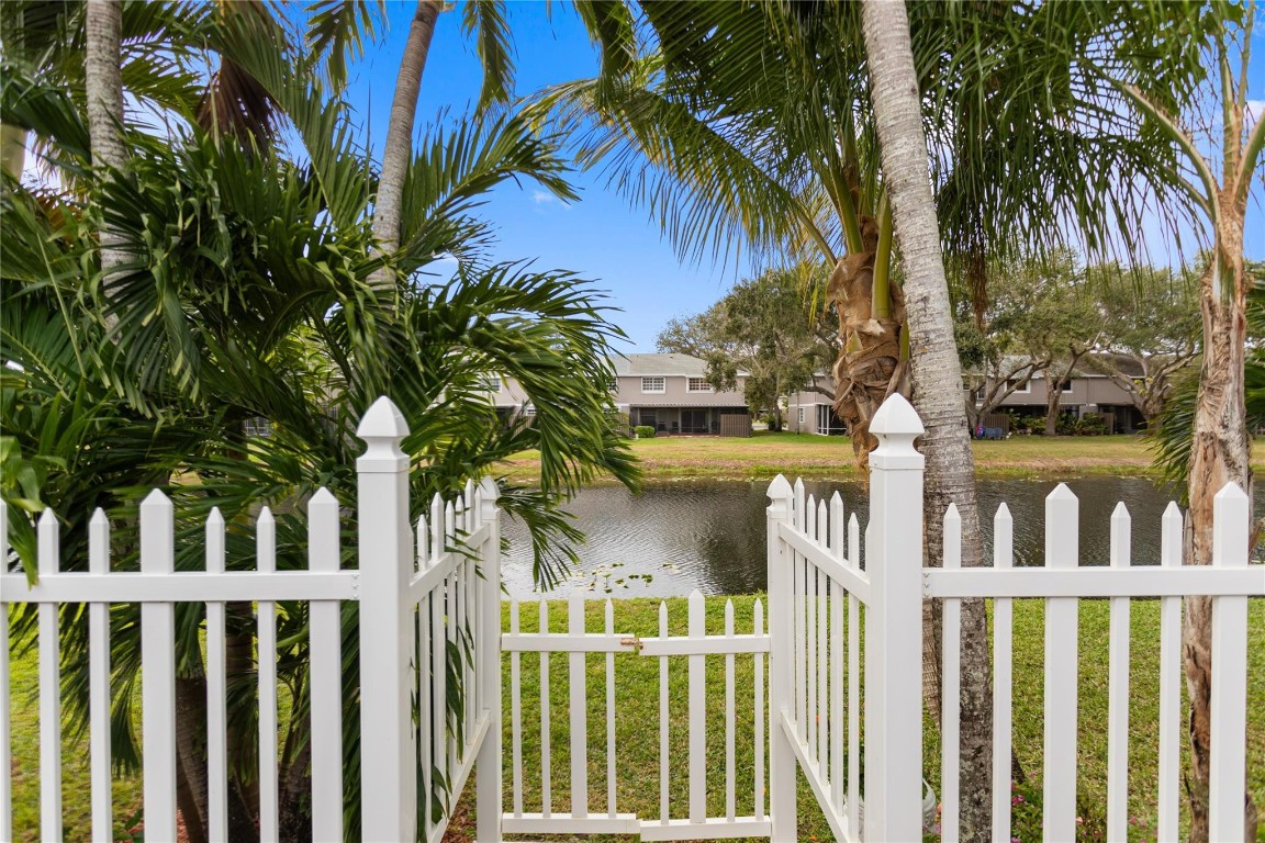 Flamingo Gardens-Tamarind - Residential