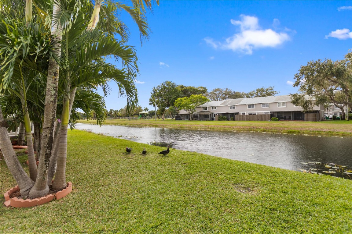 Flamingo Gardens-Tamarind - Residential