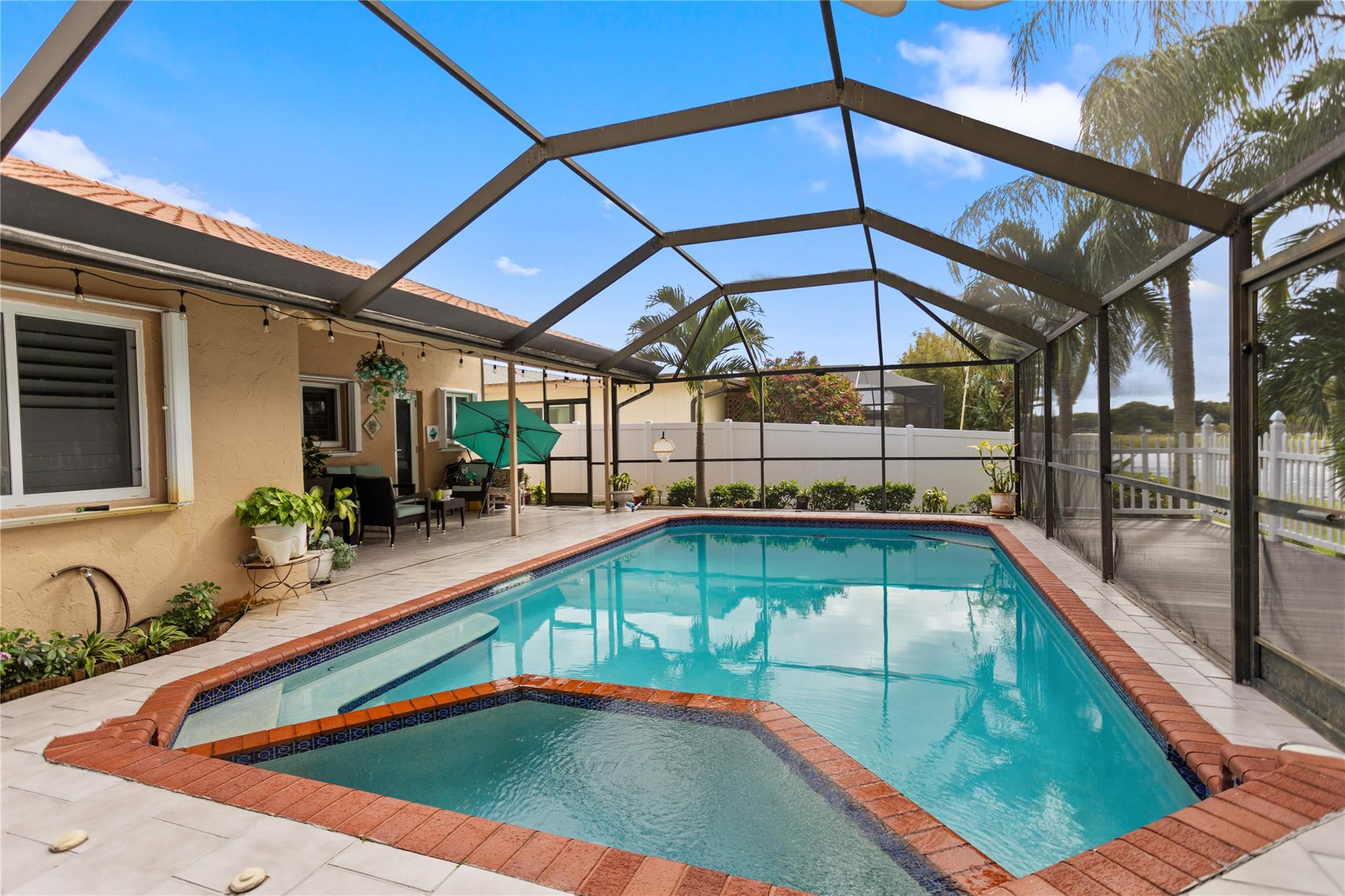 Flamingo Gardens-Tamarind - Residential