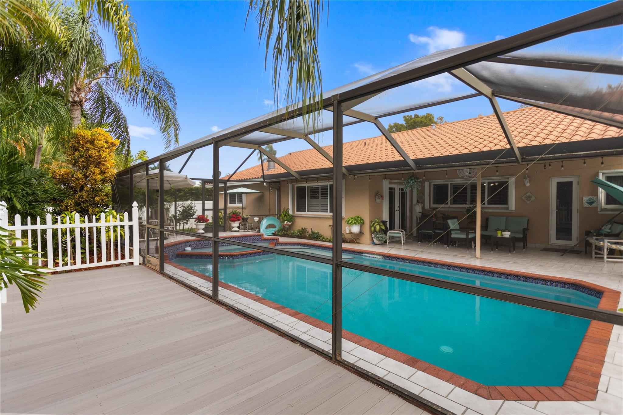 Flamingo Gardens-Tamarind - Residential