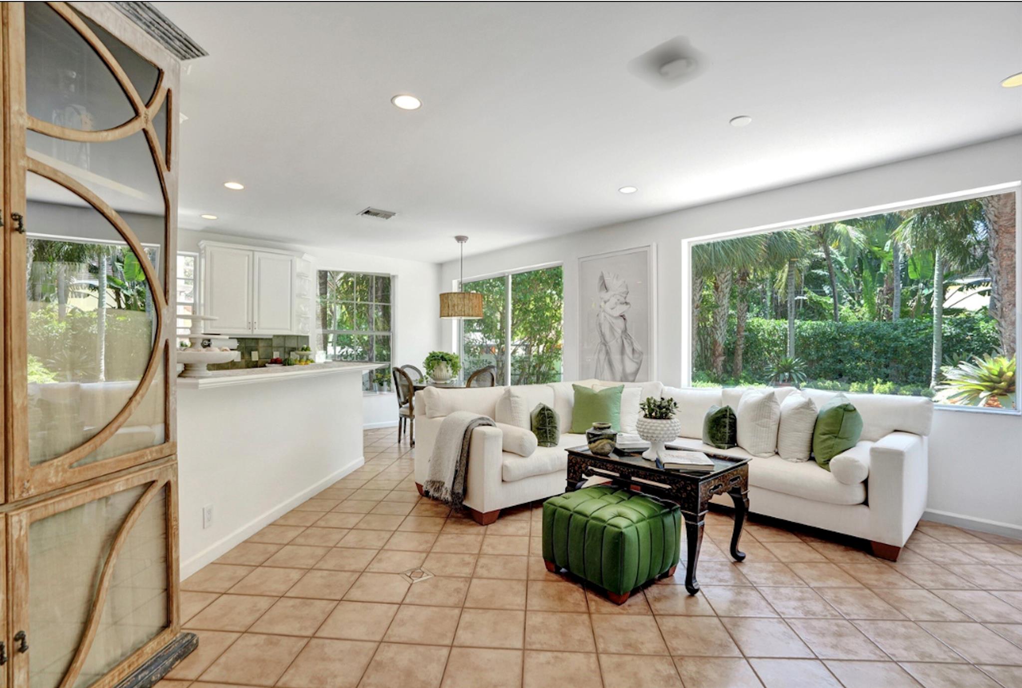 IDLEWYLD 1-19 B - Residential