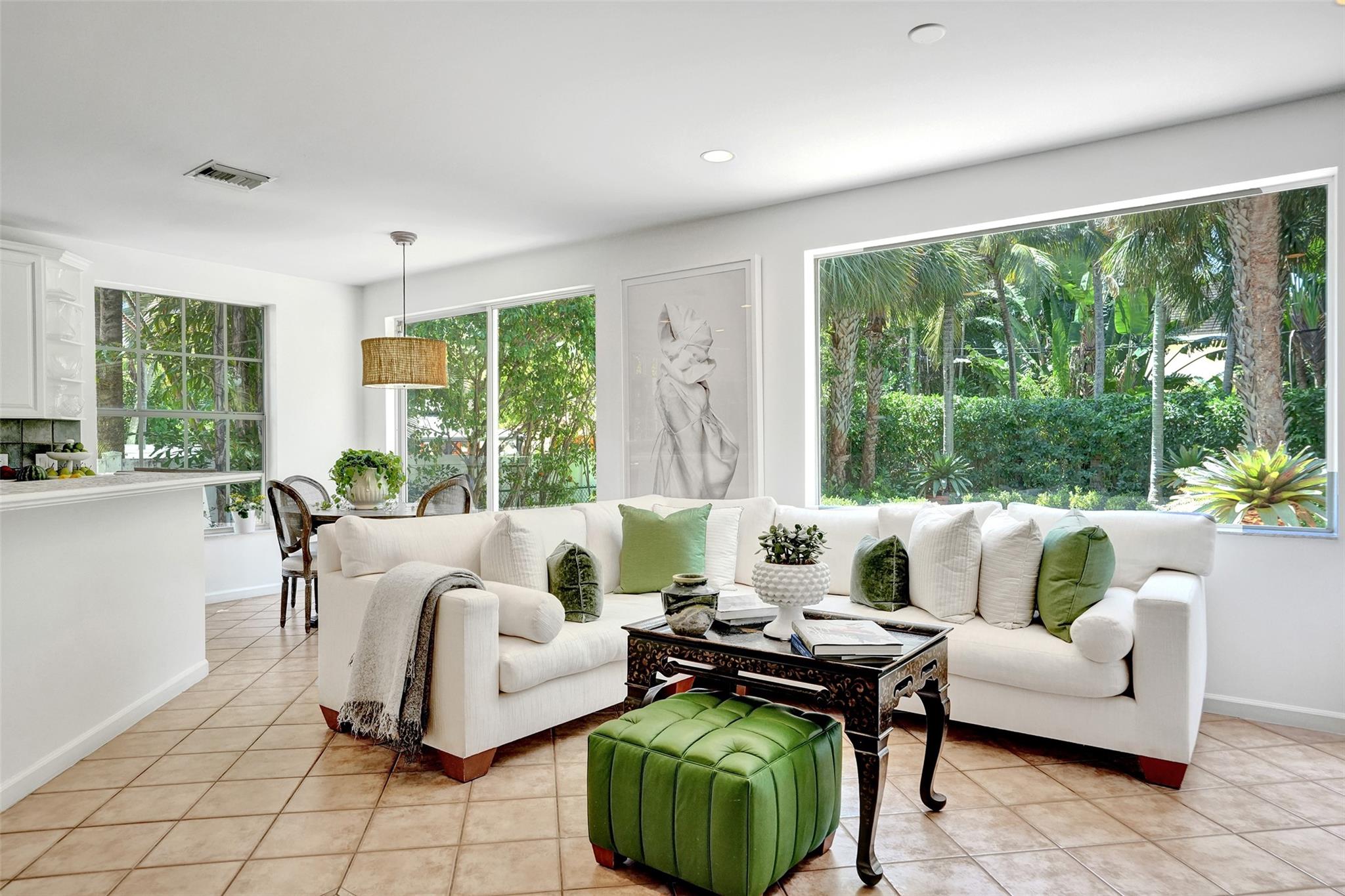 IDLEWYLD 1-19 B - Residential