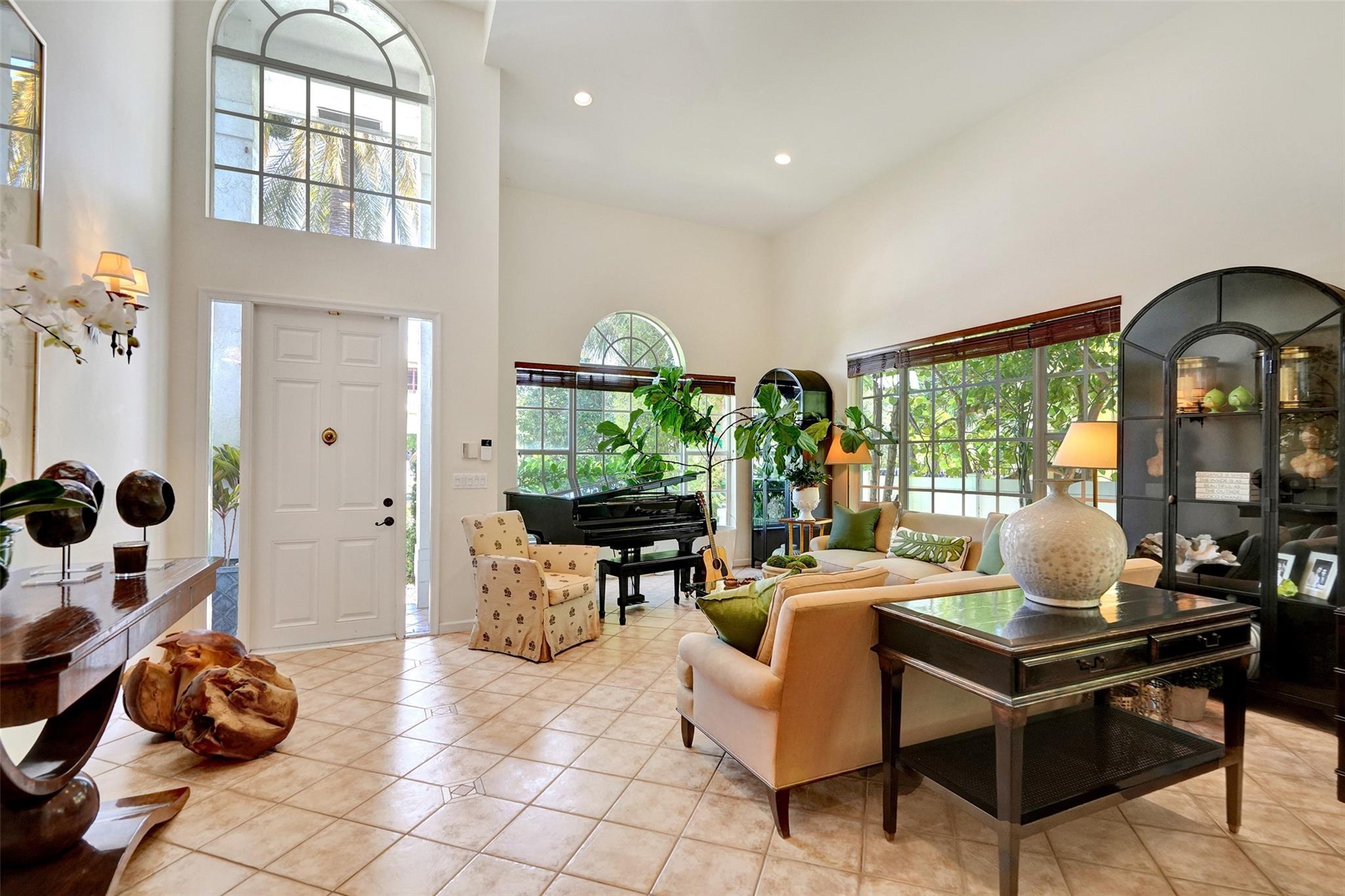 IDLEWYLD 1-19 B - Residential