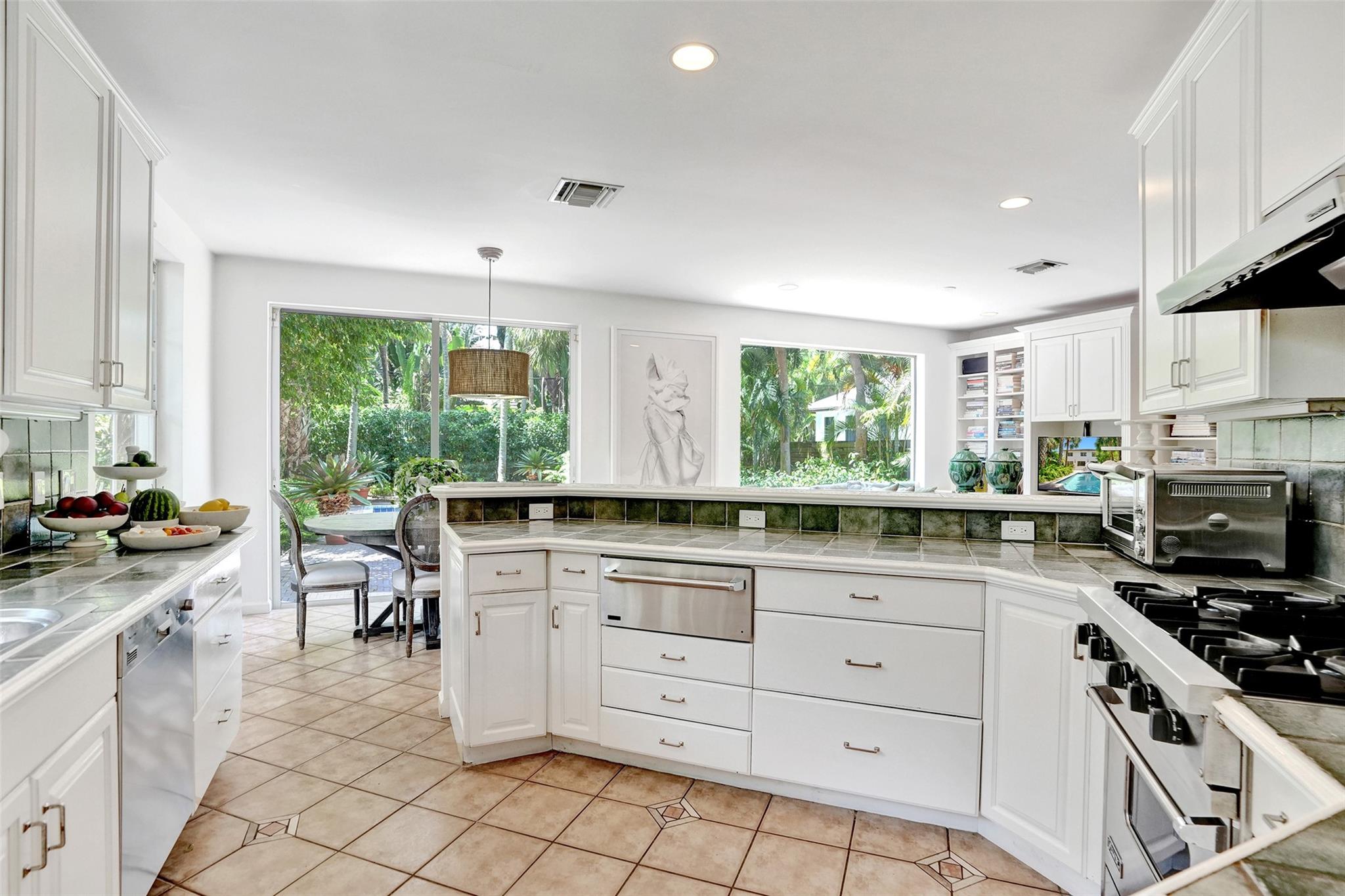 IDLEWYLD 1-19 B - Residential