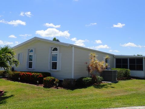 A home in Port St Lucie