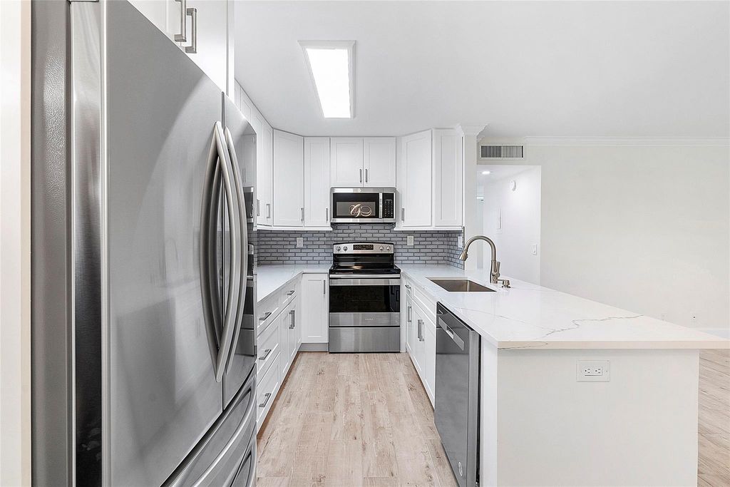 Photo of 347 Capri H #347, Delray Beach, FL 33484 (MLS # F10546273)