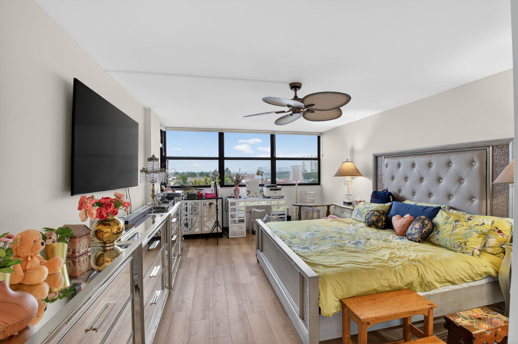 PORTA BELLA EAST - Residential Lease