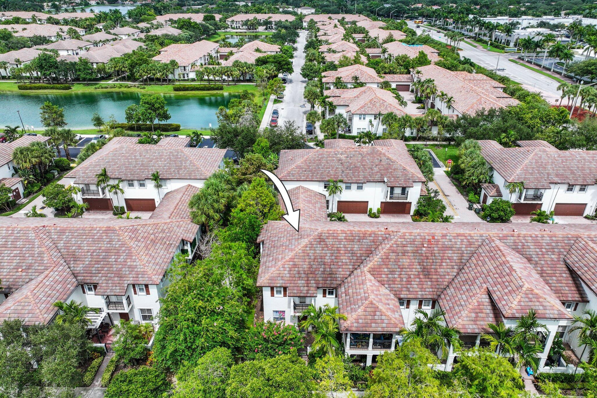 PALOMA LAKES CONDOMINIUM NO 1 - Residential