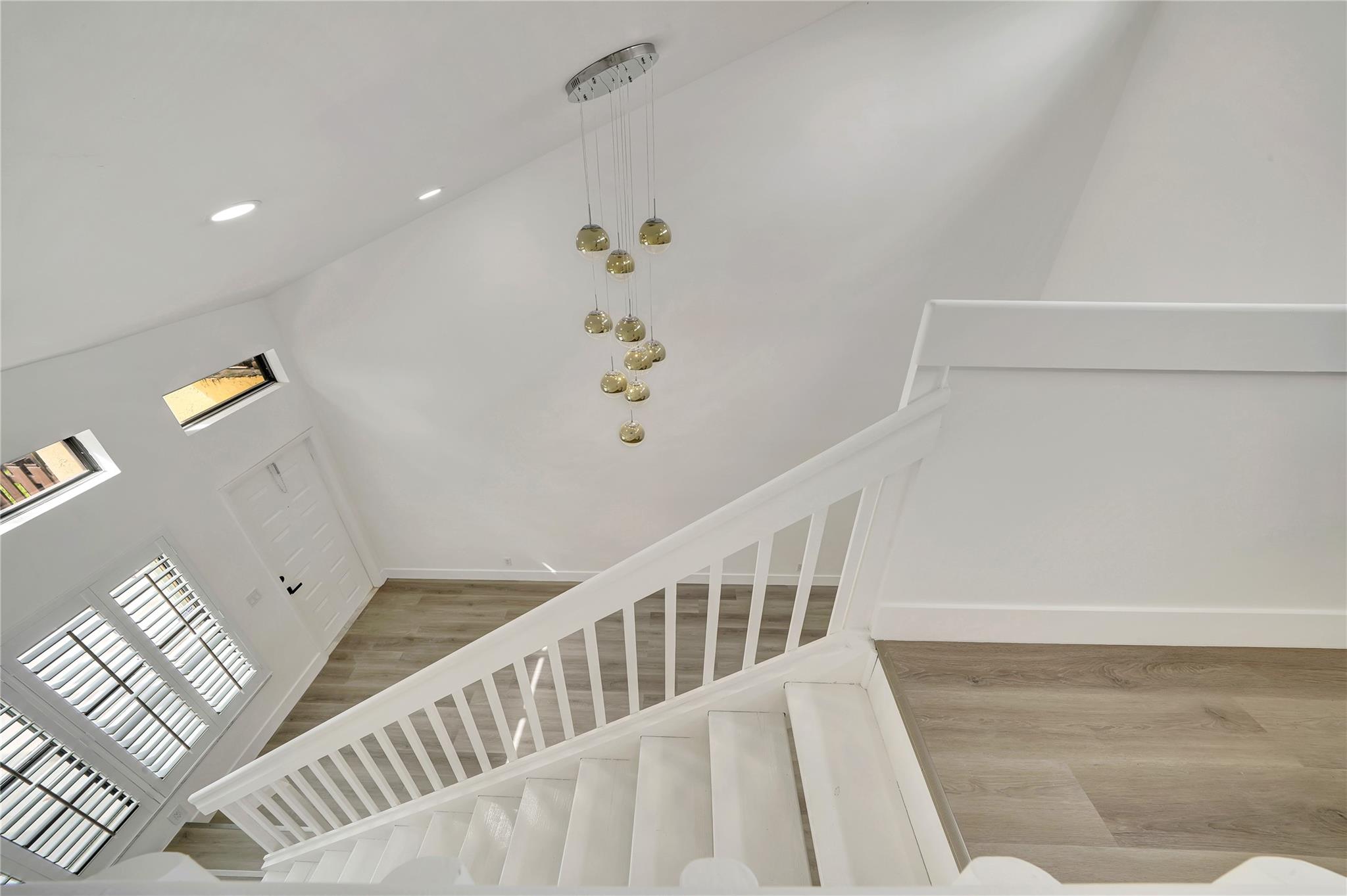 HIGH POINT - Residential