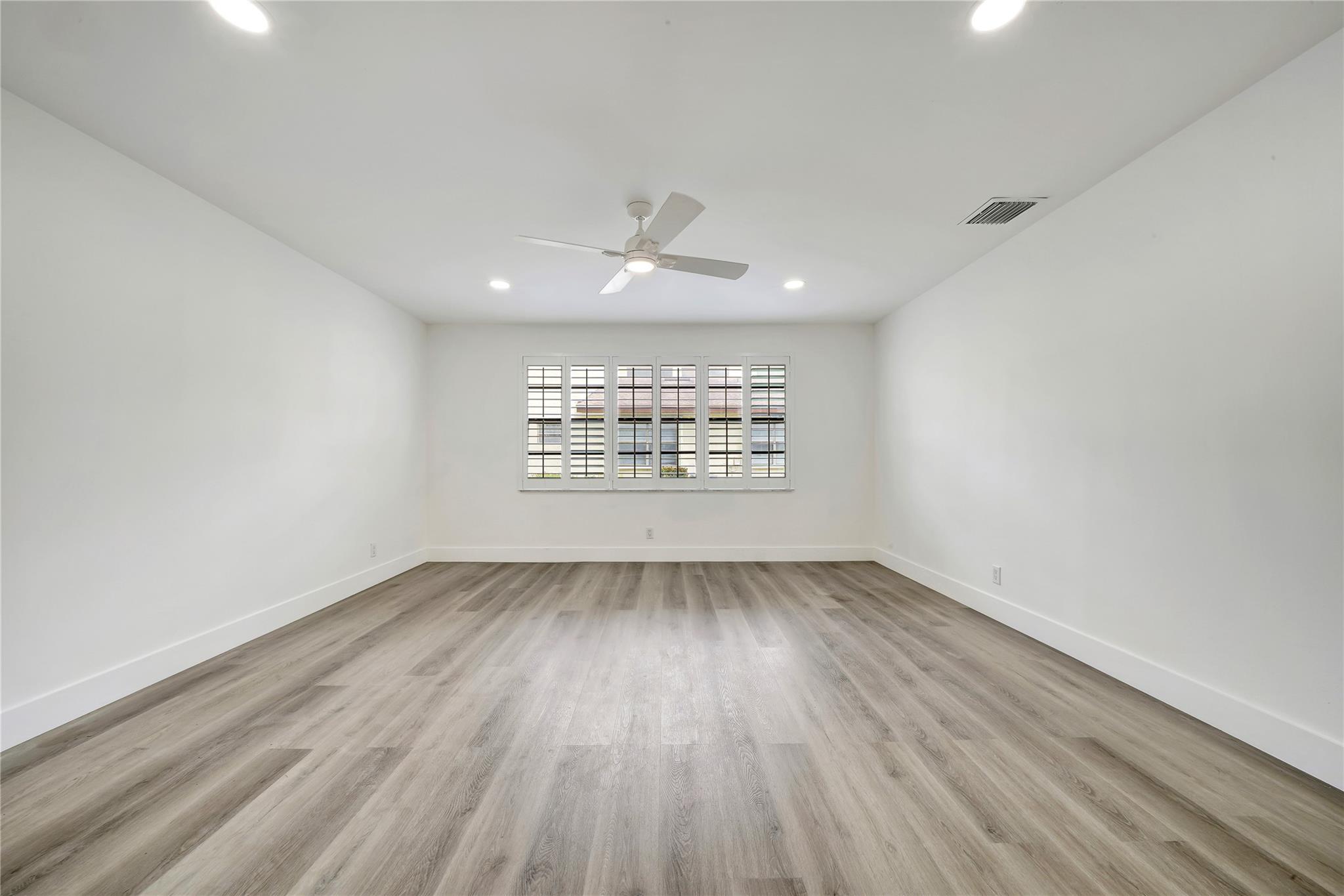 HIGH POINT - Residential