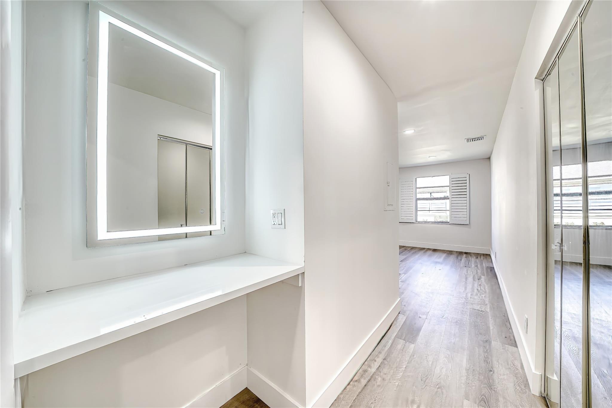 HIGH POINT - Residential