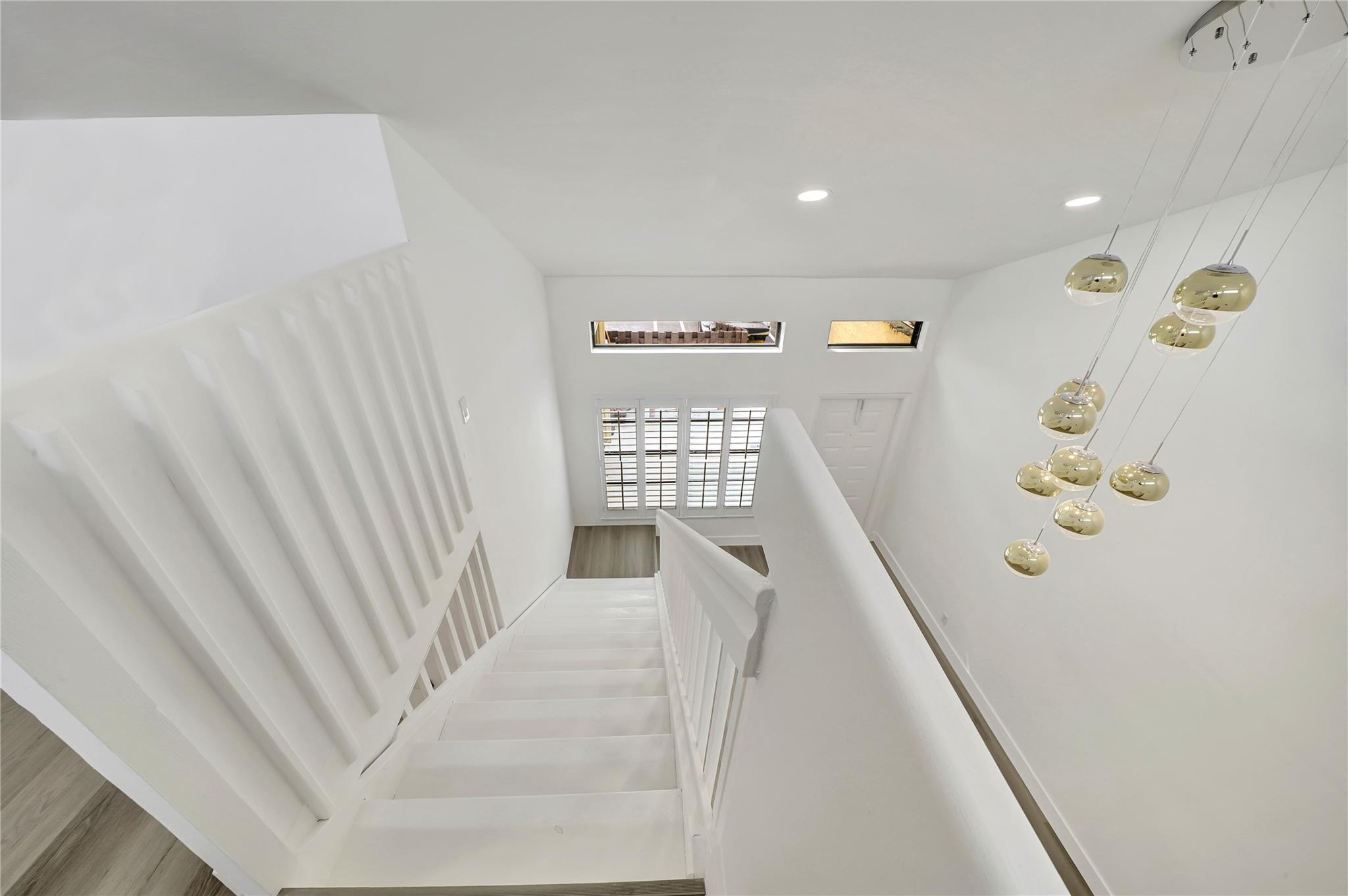 HIGH POINT - Residential