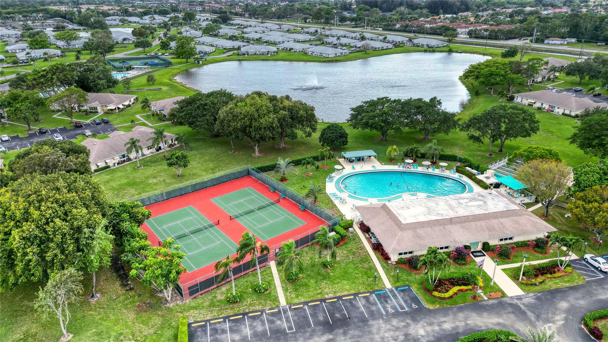 HIGH POINT - Residential