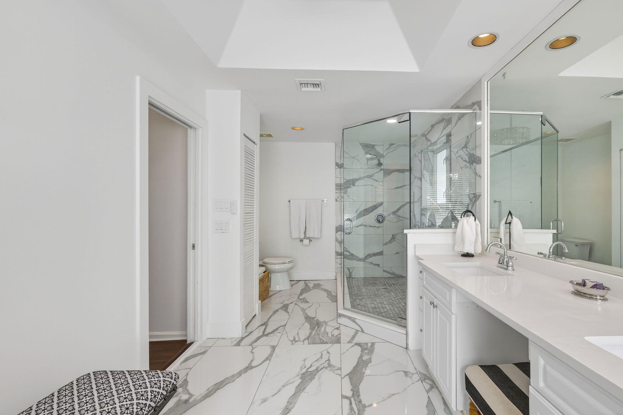 RIO VISTA ISLES - Residential