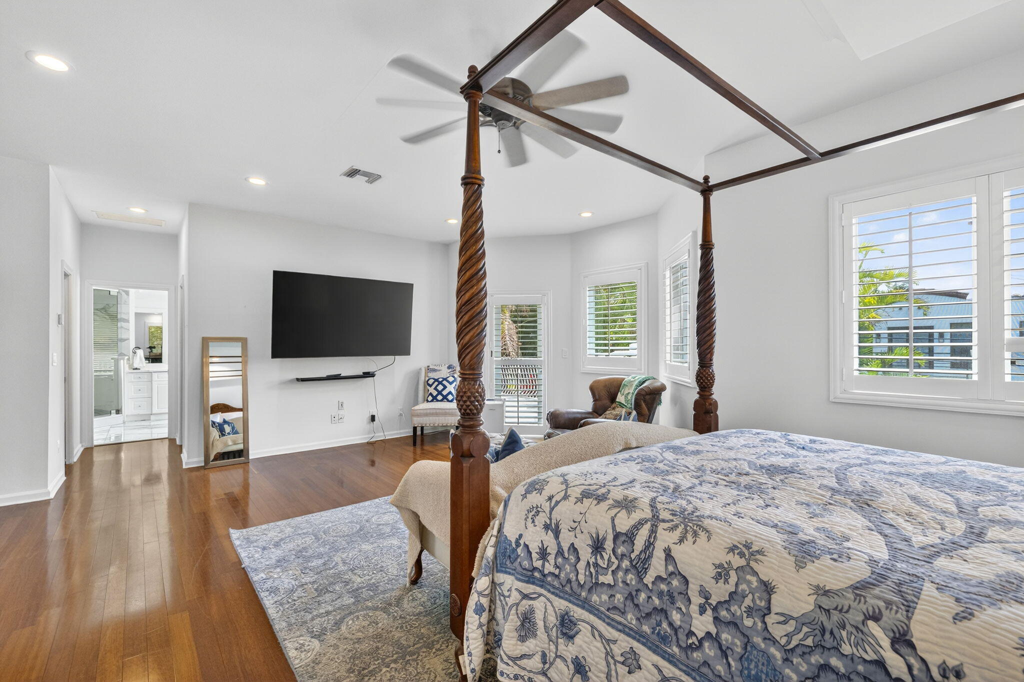 RIO VISTA ISLES - Residential