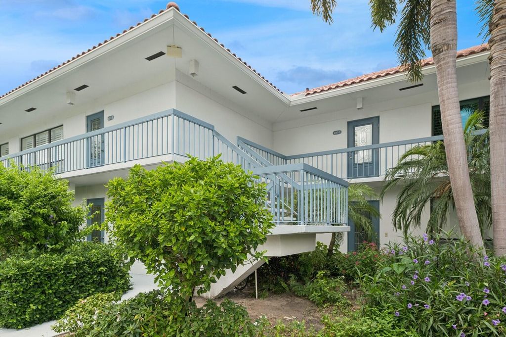 Photo of 4078 Quail Ridge Drive N #A, Boynton Beach, FL 33436 (MLS # R11090455)