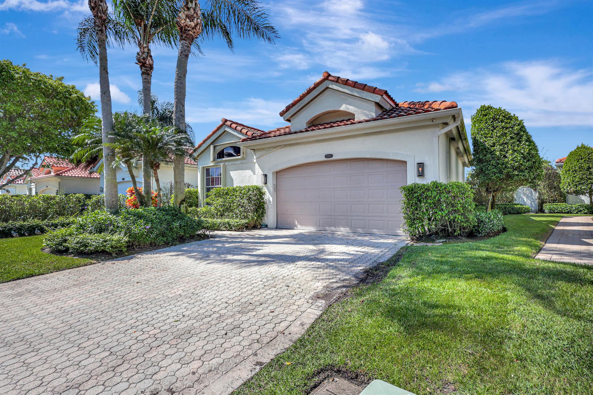 Located in the exclusive Palm Beach Polo 24 hour man gated community, this beautifully remodeled home offers an open kitchen, abundant natural light, and stylish decor throughout. Just minutes from all Winter Equestrian activities, it's the perfect seasonal or year-round retreat. Enjoy a private backyard oasis with a crystal-clear pool and serene outdoor space ideal for relaxing or entertaining. Move-in ready and designed for comfort, luxury, and convenience. Community with like park settings. Reserve it now before the rush.