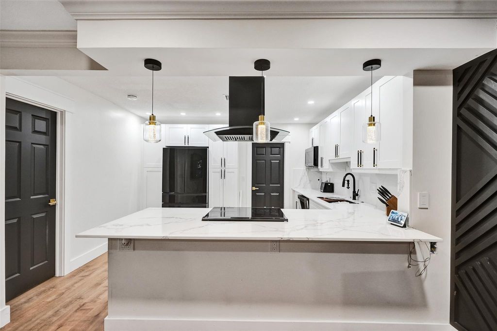 Photo of 3468 NE 17th Avenue, Oakland Park, FL 33334 (MLS # F10479530)