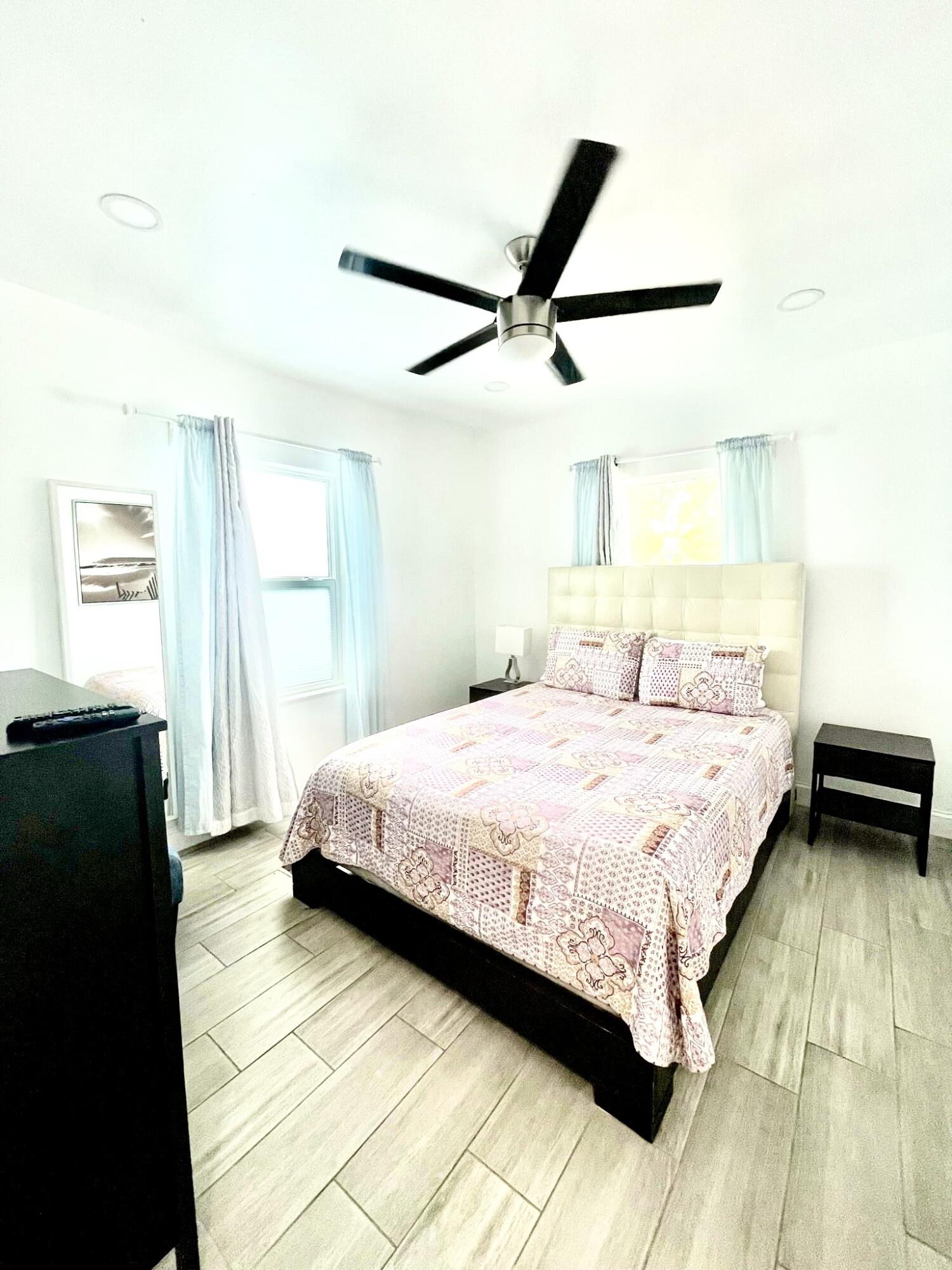 VICTORIA PARK CORR AMEN PLAT - Residential Income