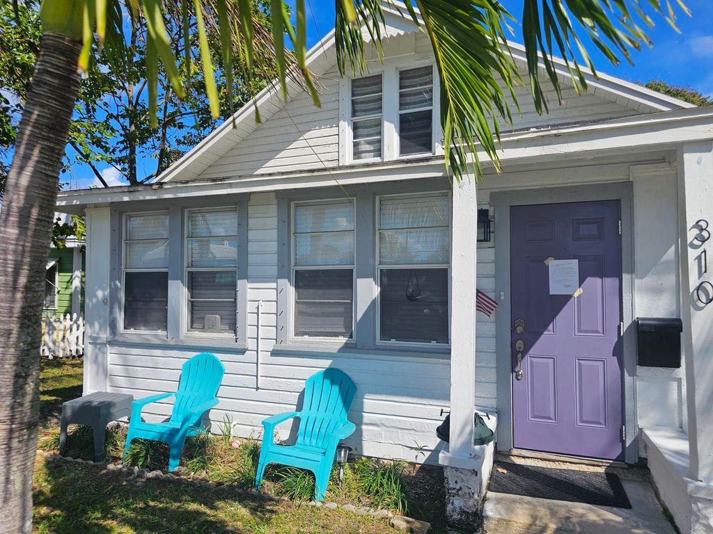 Photo of 310 N L Street, Lake Worth Beach, FL 33460 (MLS # R11075532)