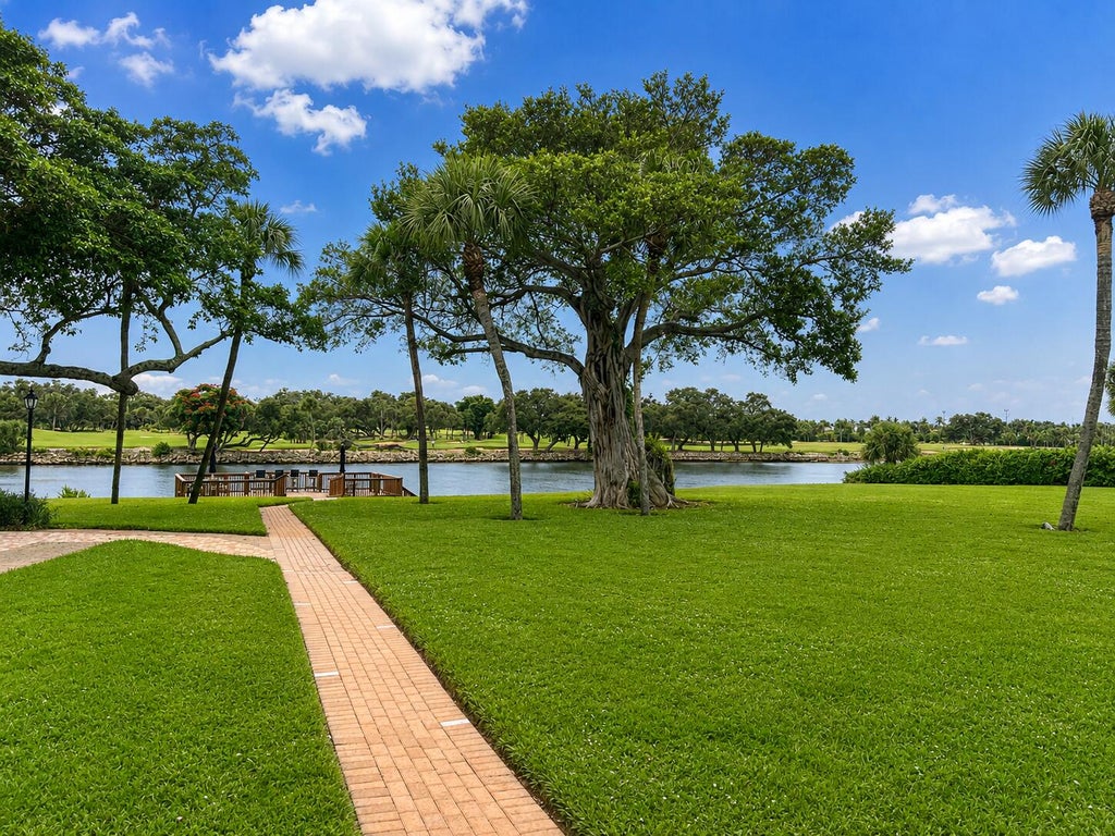 Photo of 308 Golfview Road #405, North Palm Beach, FL 33408 (MLS # B26069805)