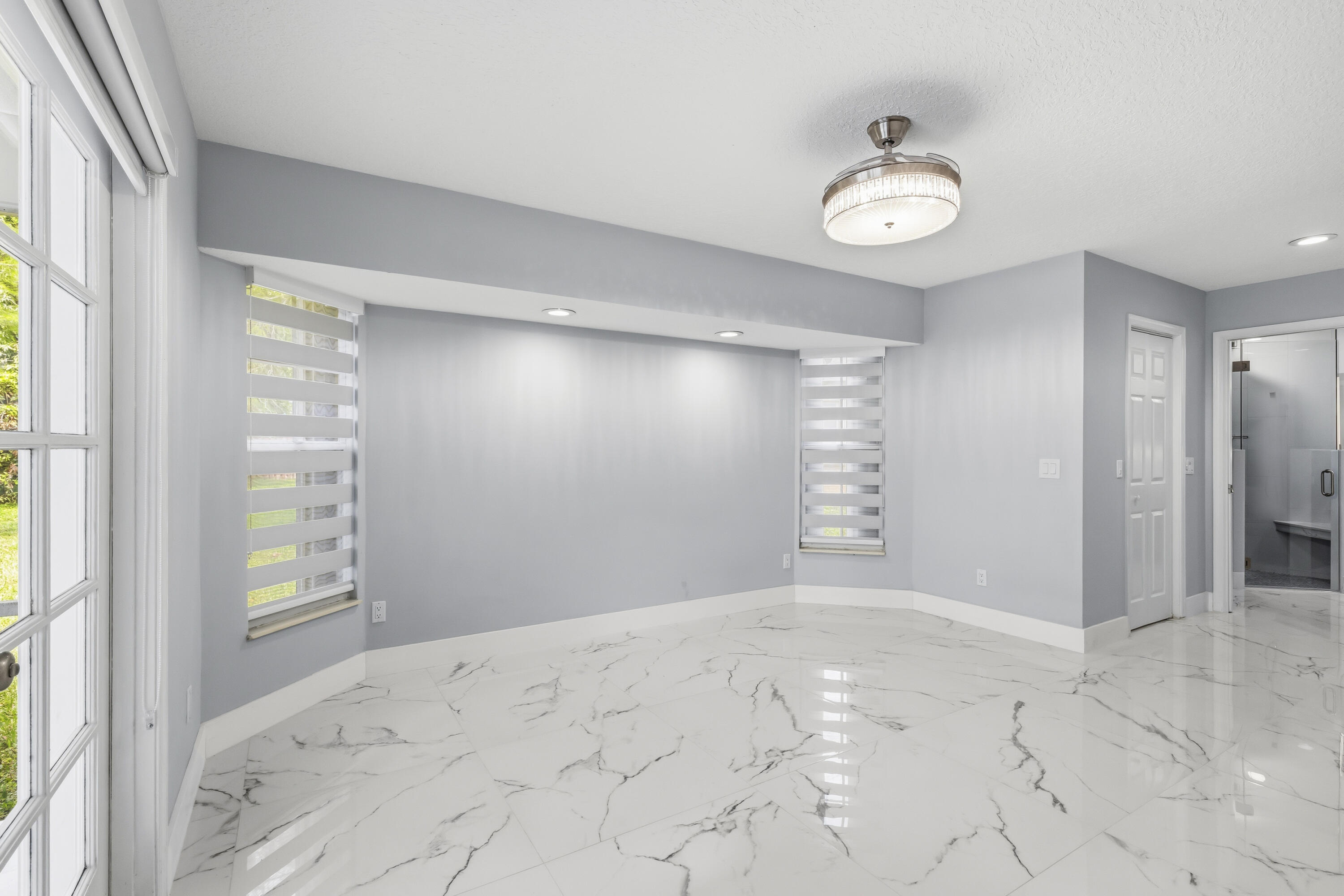 CRESTWOOD UNIT 1 PL 1 - Residential Lease