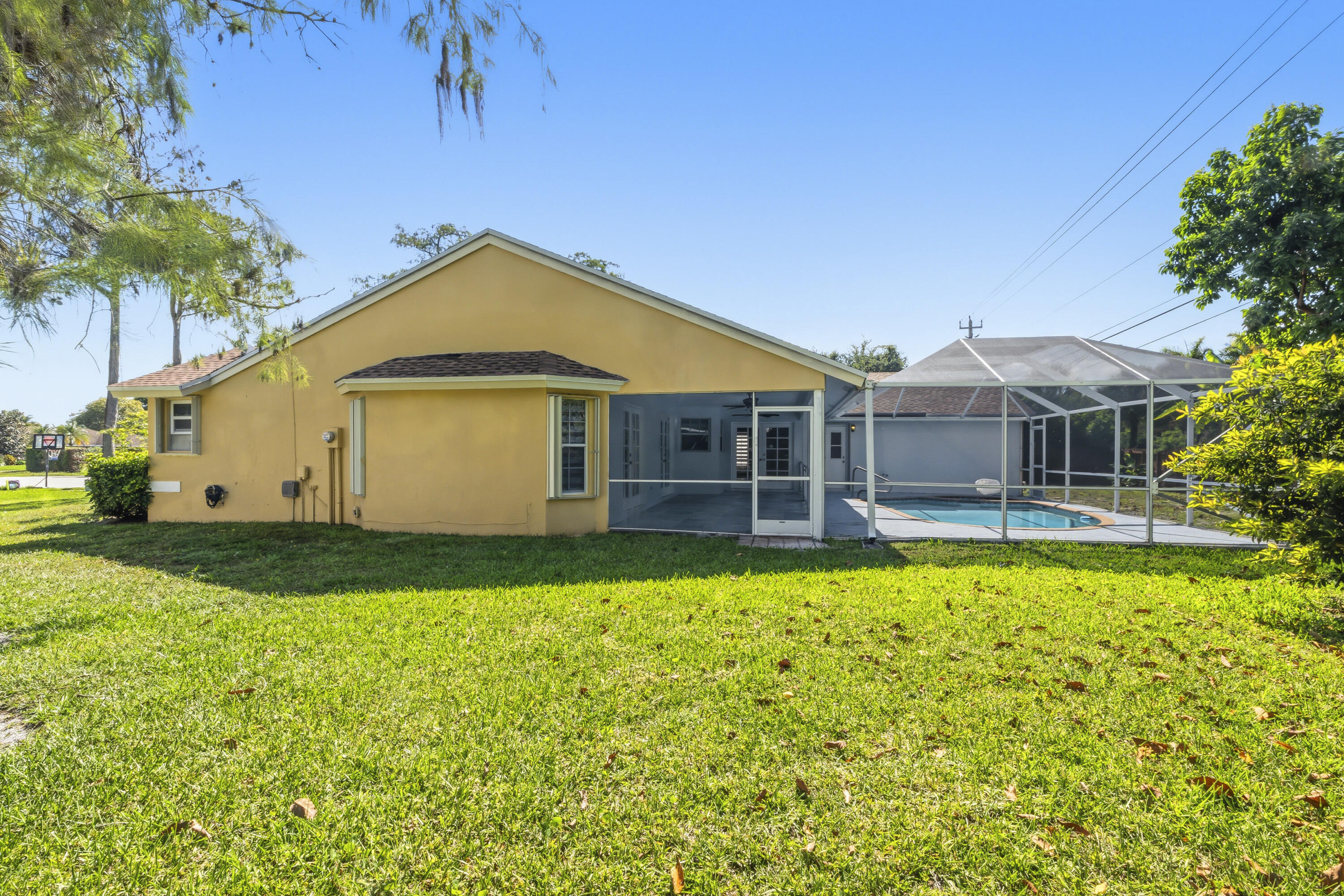 CRESTWOOD UNIT 1 PL 1 - Residential Lease