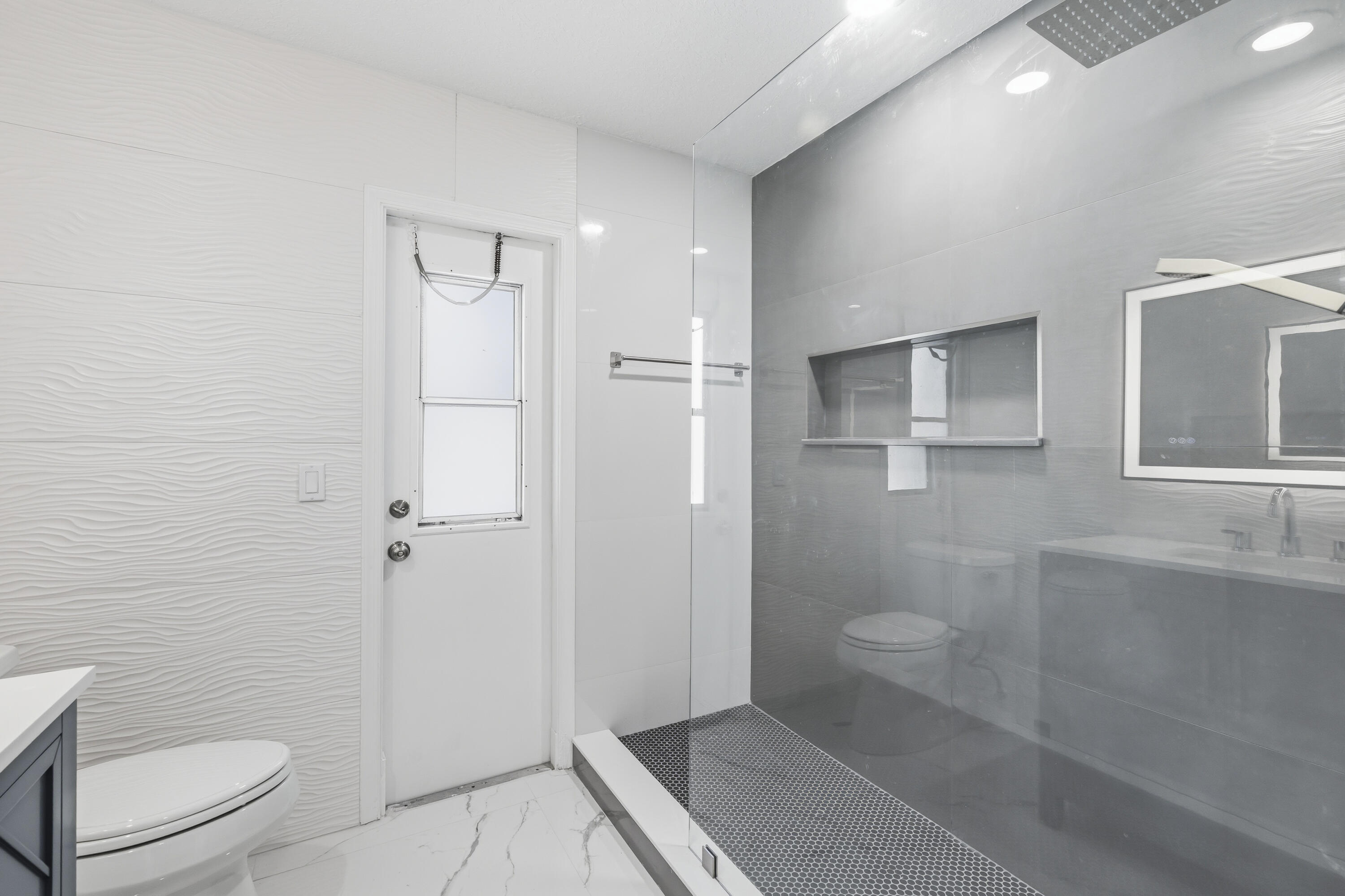 CRESTWOOD UNIT 1 PL 1 - Residential Lease