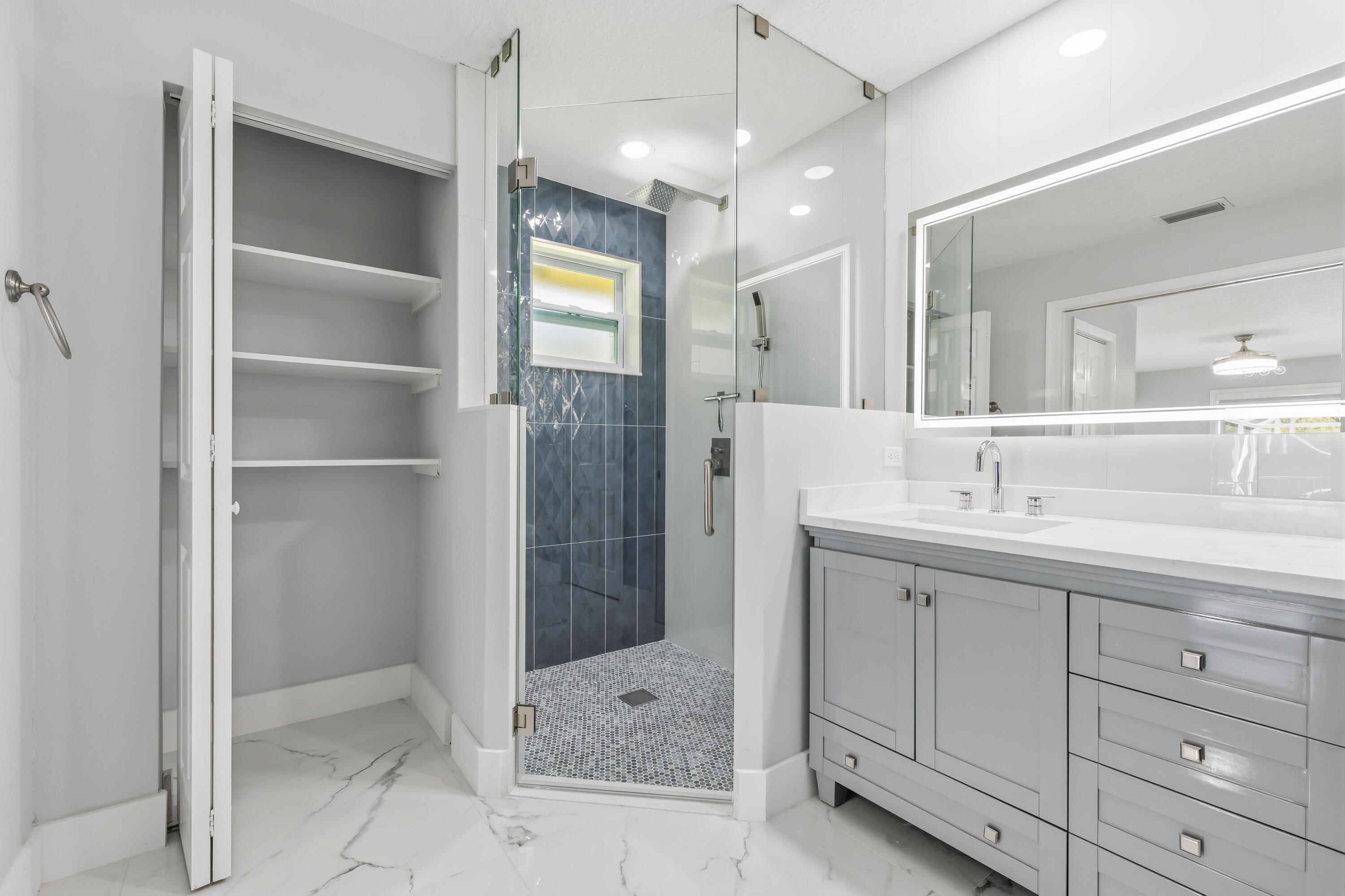 CRESTWOOD UNIT 1 PL 1 - Residential Lease