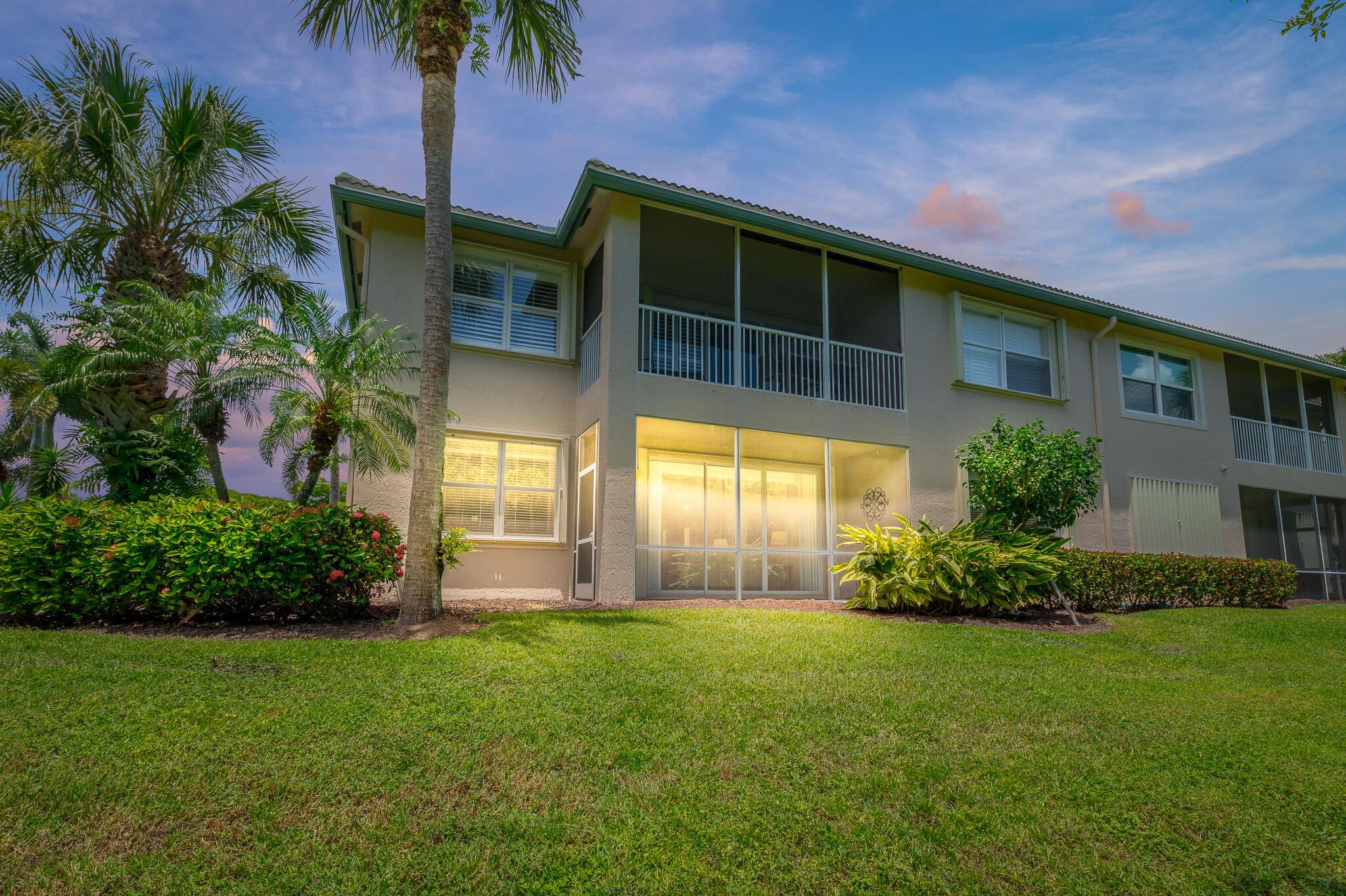 1573 SE Prestwick Lane 3, Port St Lucie, FL, 34952/$345,000 1 1573 SE Prestwick Lane 3