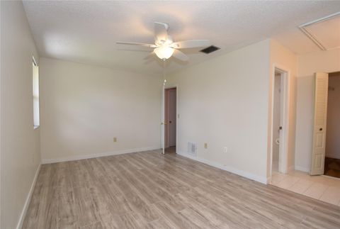 Condominium in Tamarac FL 5467 Gate Lake Rd Rd 25.jpg