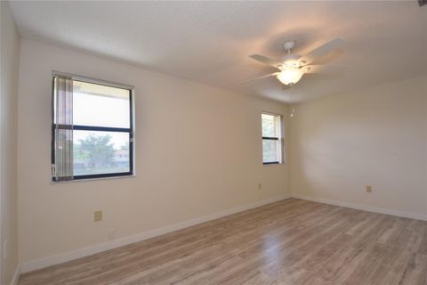 Condominium in Tamarac FL 5467 Gate Lake Rd Rd 26.jpg