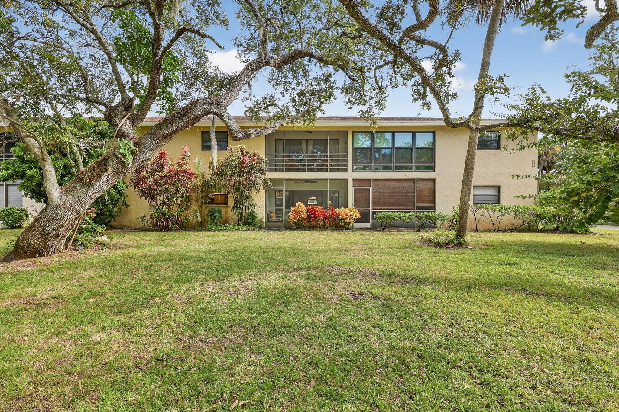 Oak Park Terrace - Residential