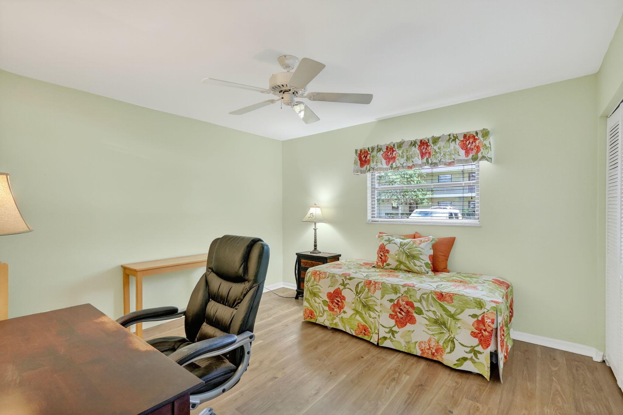 Oak Park Terrace - Residential