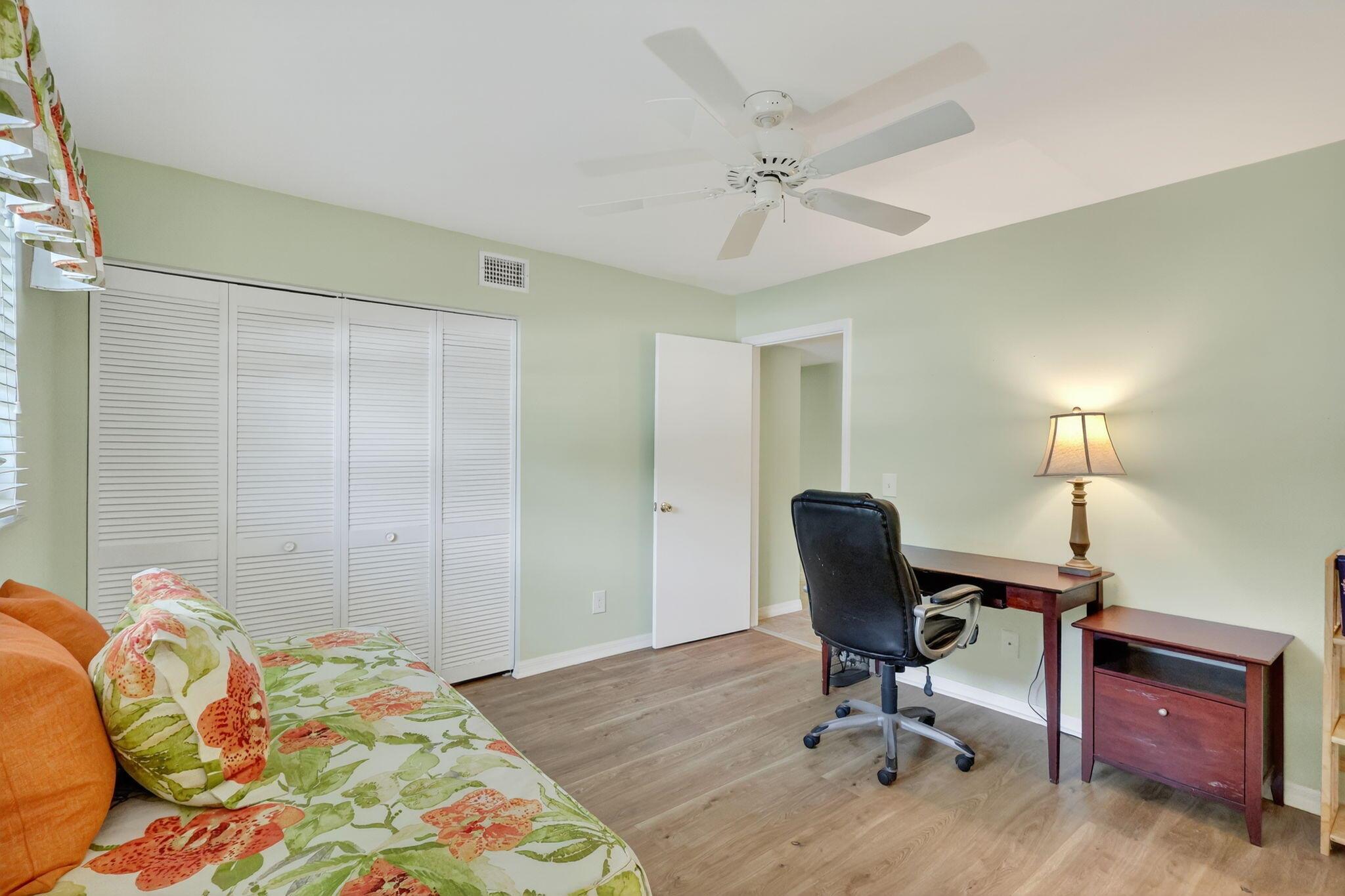 Oak Park Terrace - Residential