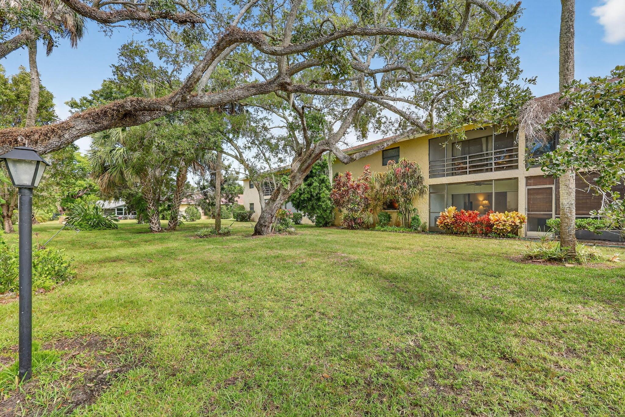 Oak Park Terrace - Residential