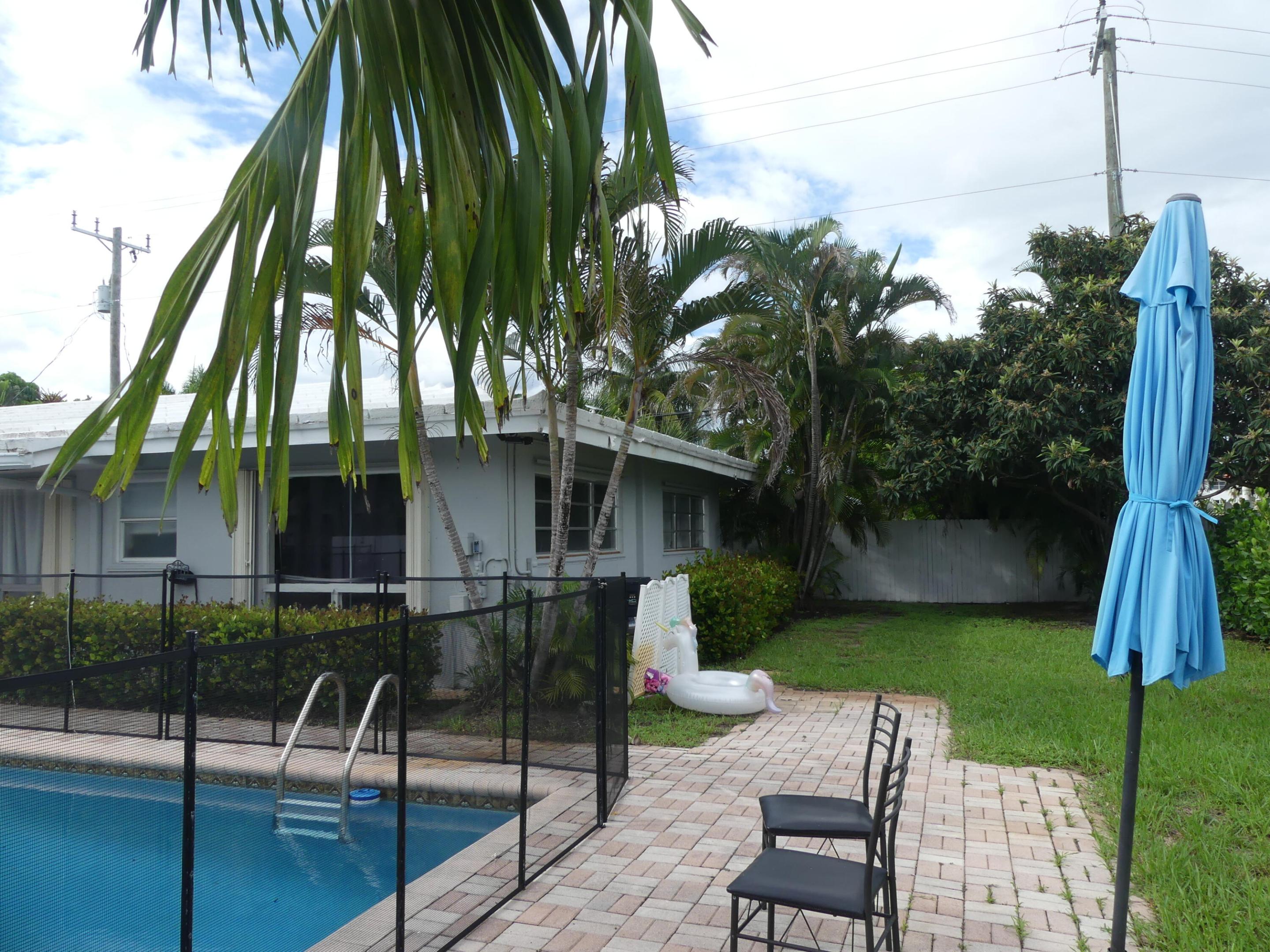 1761 NE 55th Street