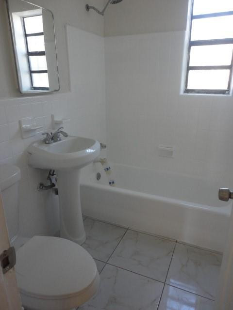 Woodland Park Amd 29-18 B - Residential Lease