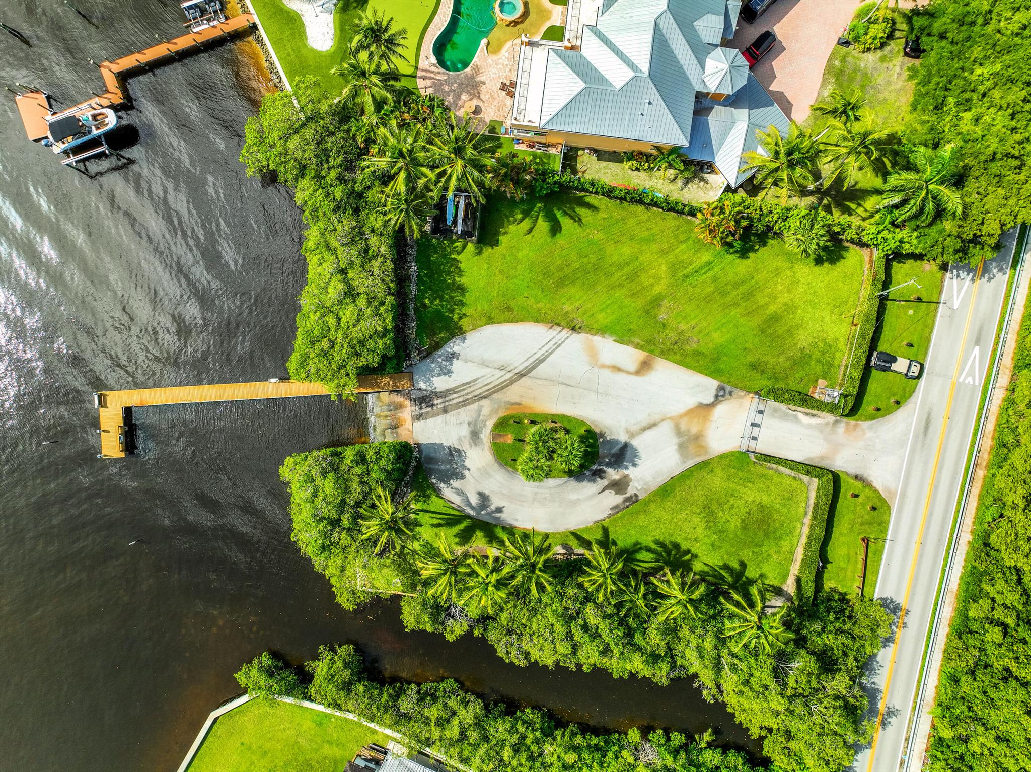 6000 Eagles Nest Drive