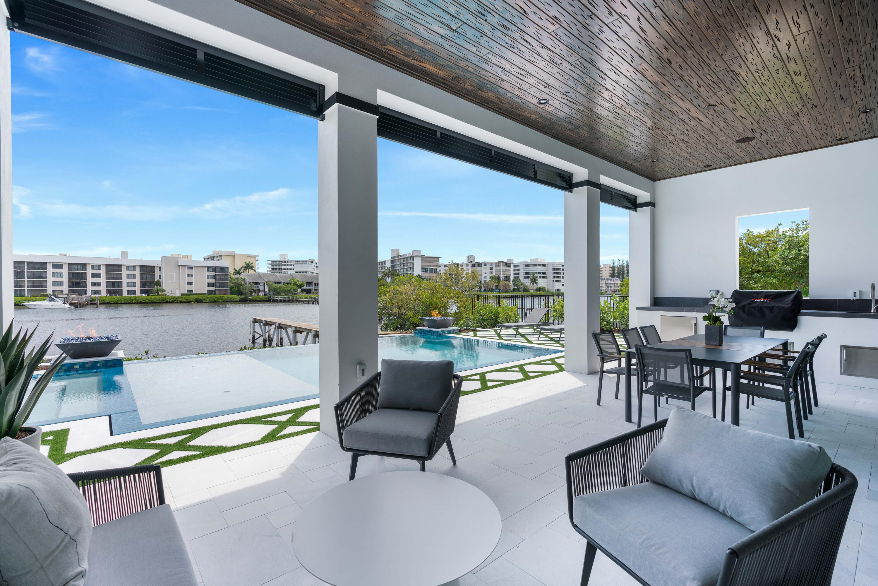 LAKE SHORES LANTANA - Residential