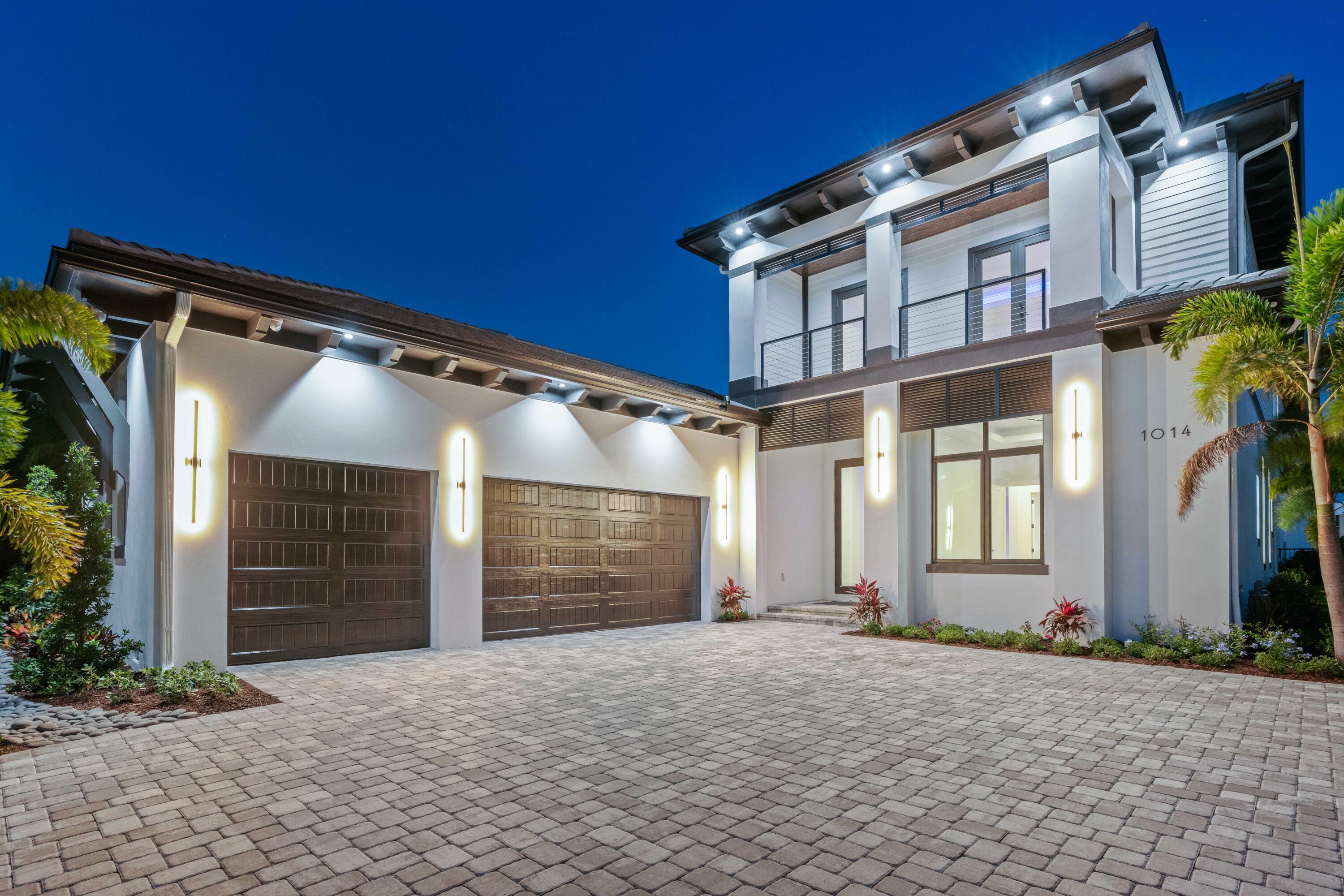 LAKE SHORES LANTANA - Residential