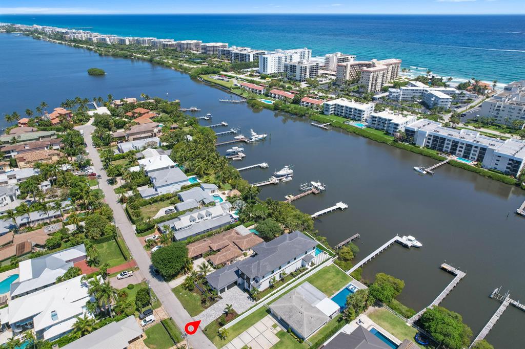 LAKE SHORES LANTANA - Residential