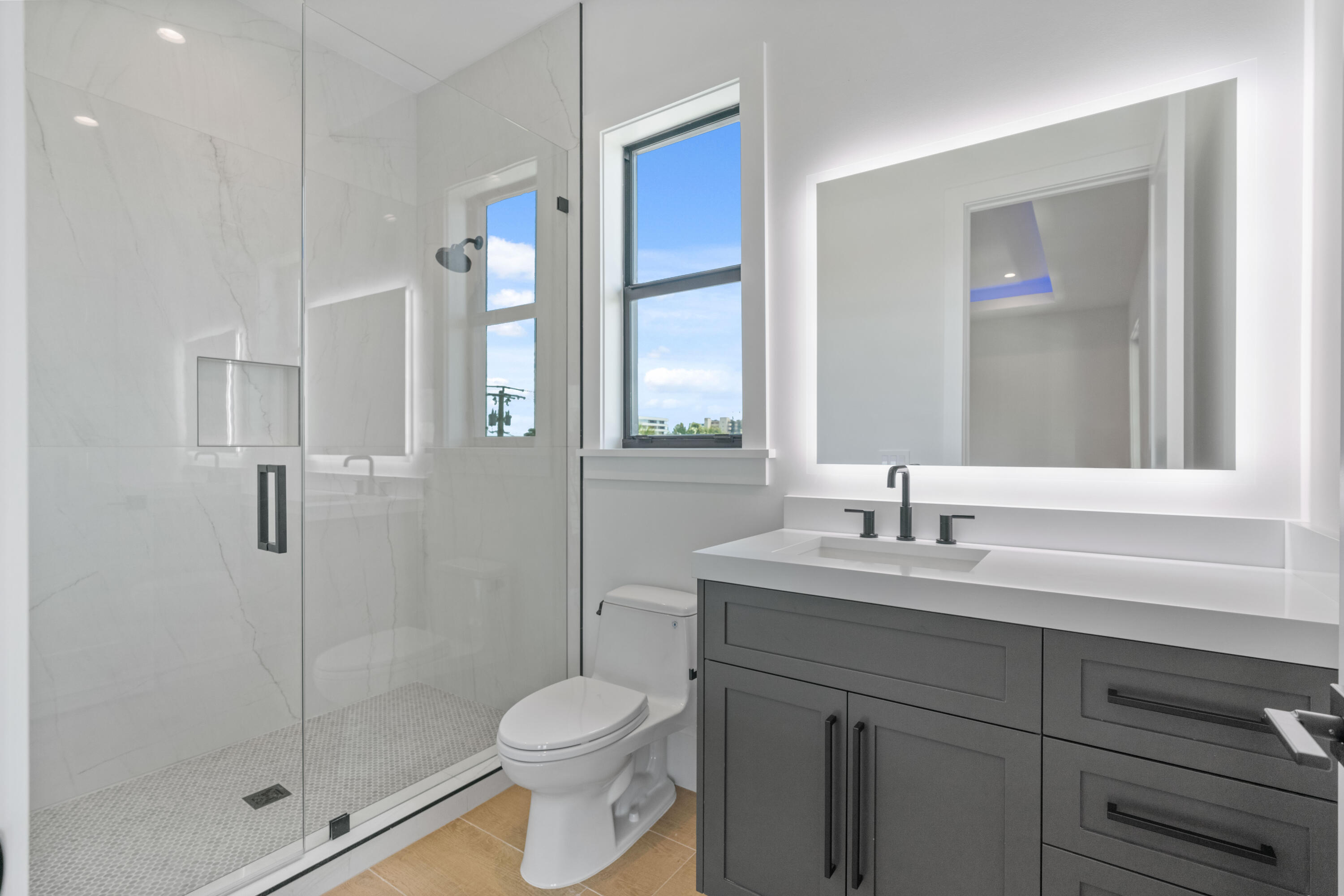 LAKE SHORES LANTANA - Residential